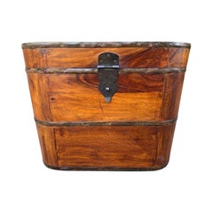 Antique Late 19th-Early 20th Century Camphor Wood Box, circa 1900