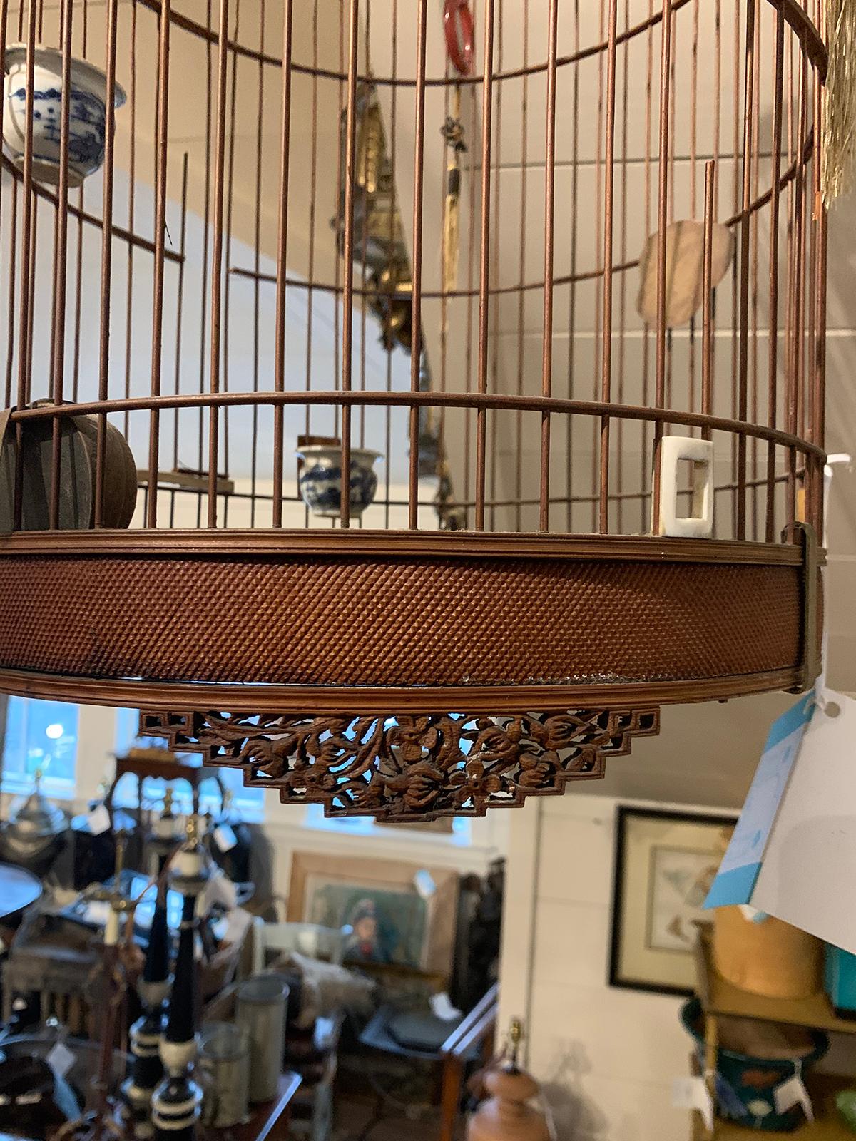 Late 19th-Early 20th Century Chinese Hanging Birdcage In Good Condition In Atlanta, GA