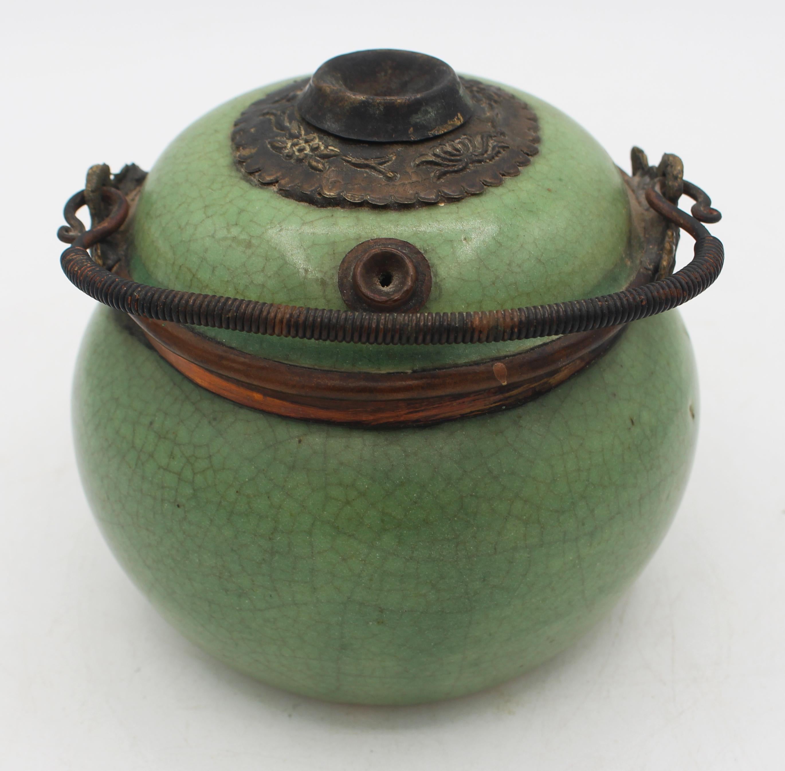Qing Late 19th-Early 20th Century Chinese Stoneware Opium Water Pot