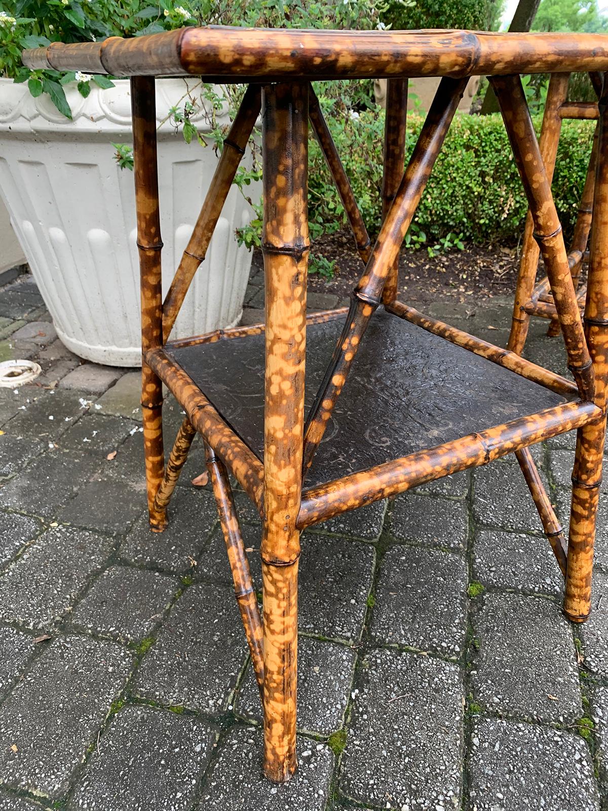 Late 19th-Early 20th Century English Bamboo and Lacquered Chinoiserie Side Table 7