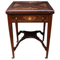 Late 19th-Early 20th Century English Handkerchief Form Games Table
