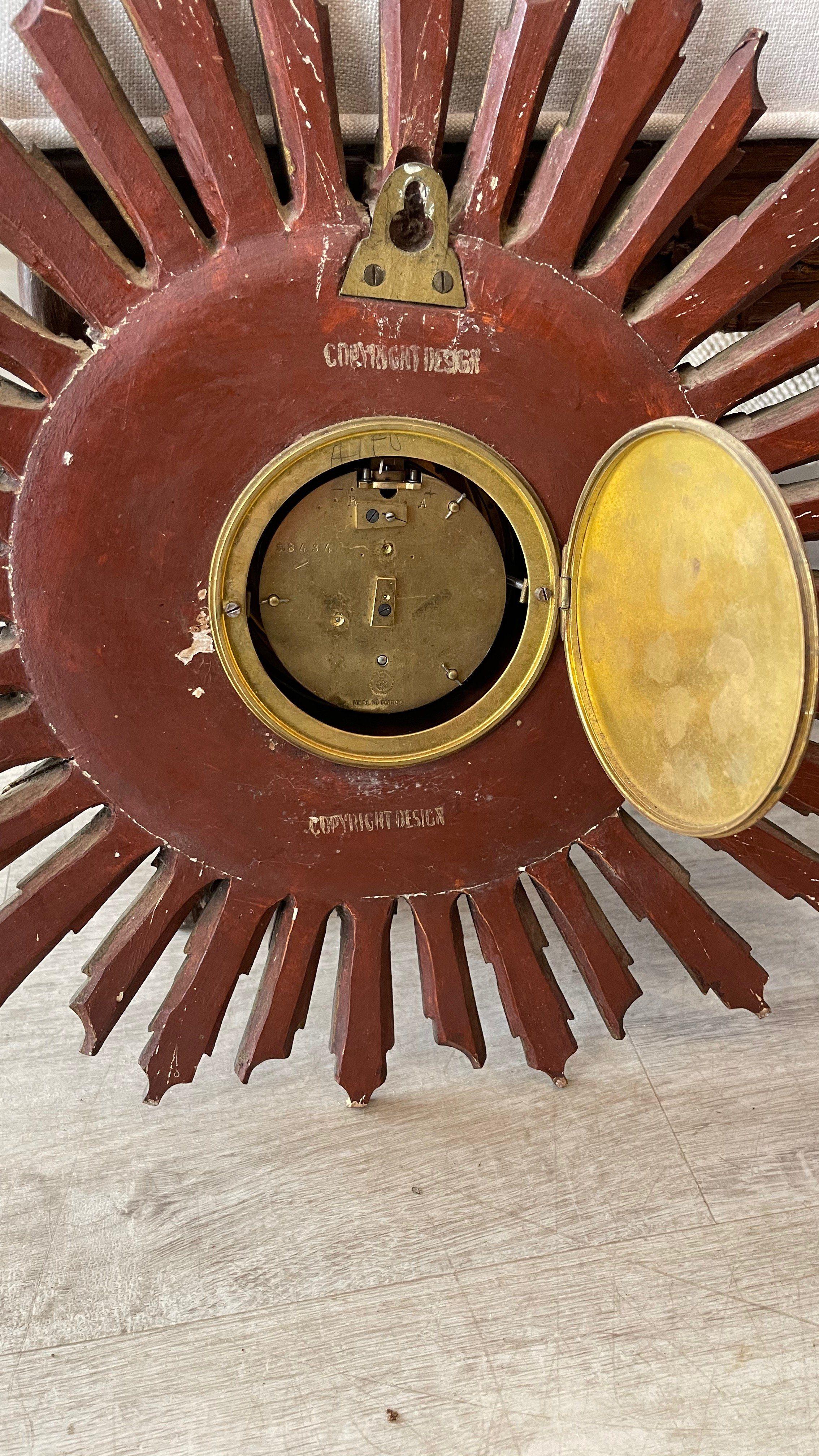 Giltwood Late 19th-Early 20th Century French Sunburst Clock