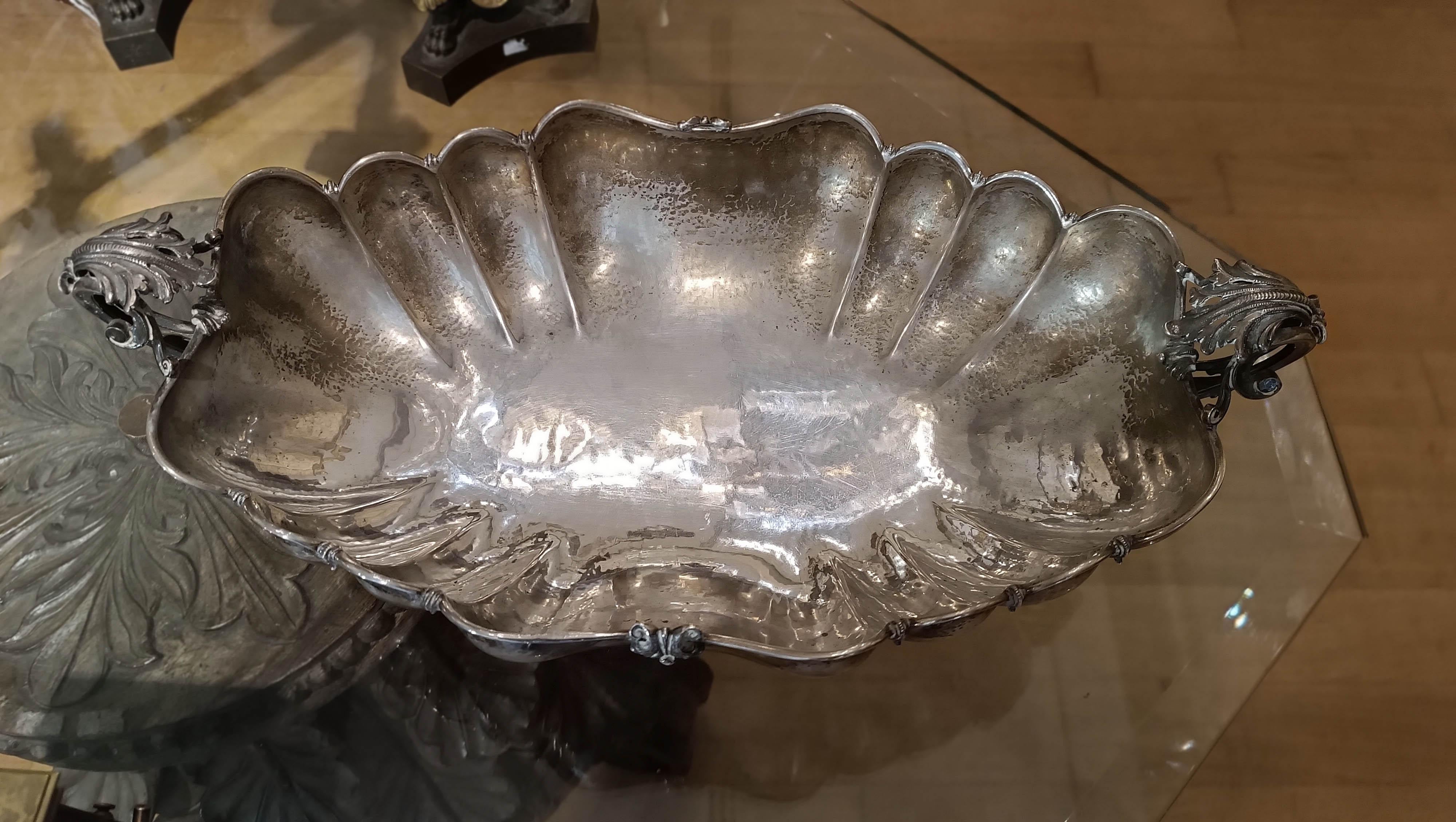 19th Century LATE 19th-EARLY 20th CENTURY ITALIAN SILVER CENTERPIECE For Sale