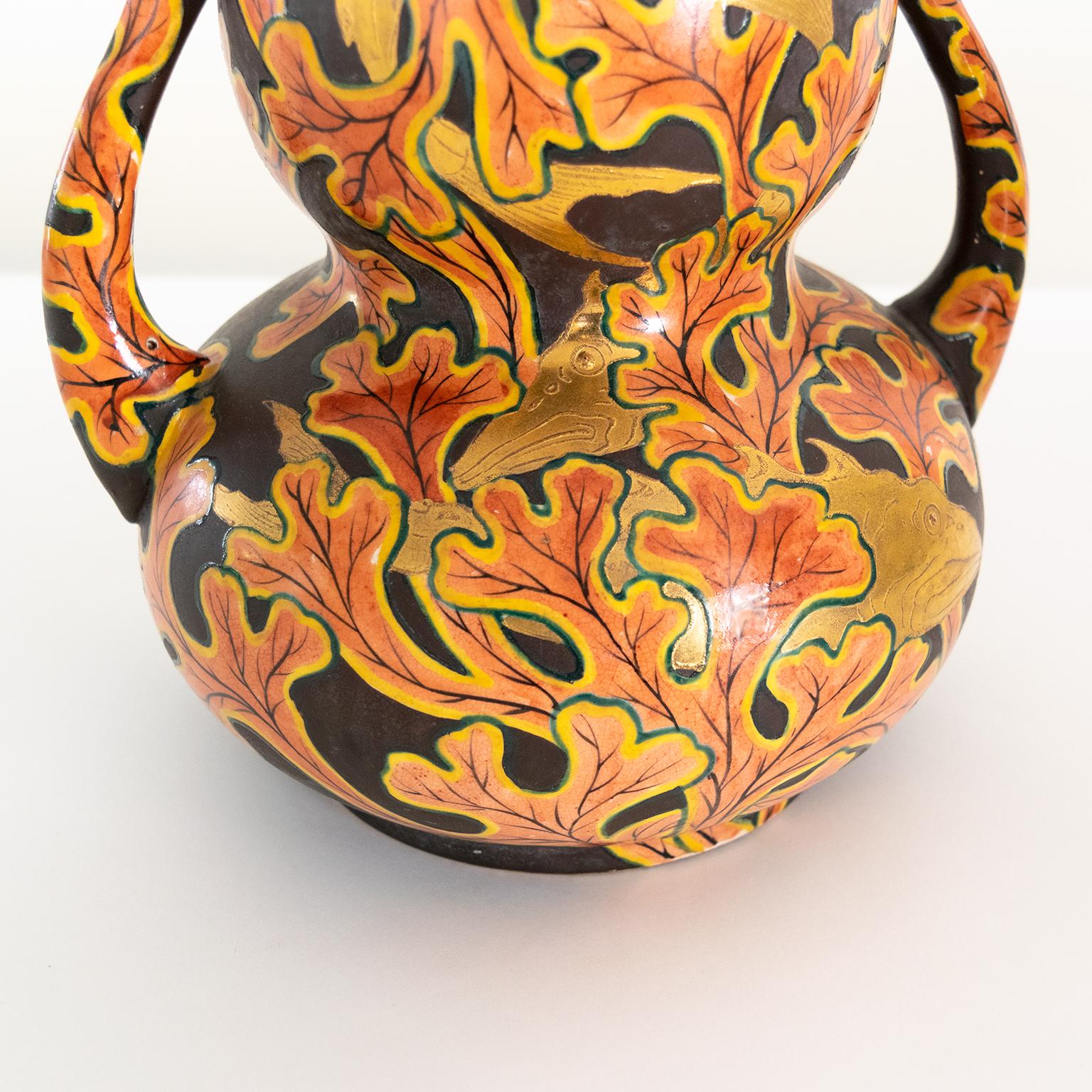 Japanische Meiji Satsuma-Vase in doppelter Kürbisform aus dem späten 19. und frühen 20. Jahrhundert (19. Jahrhundert) im Angebot