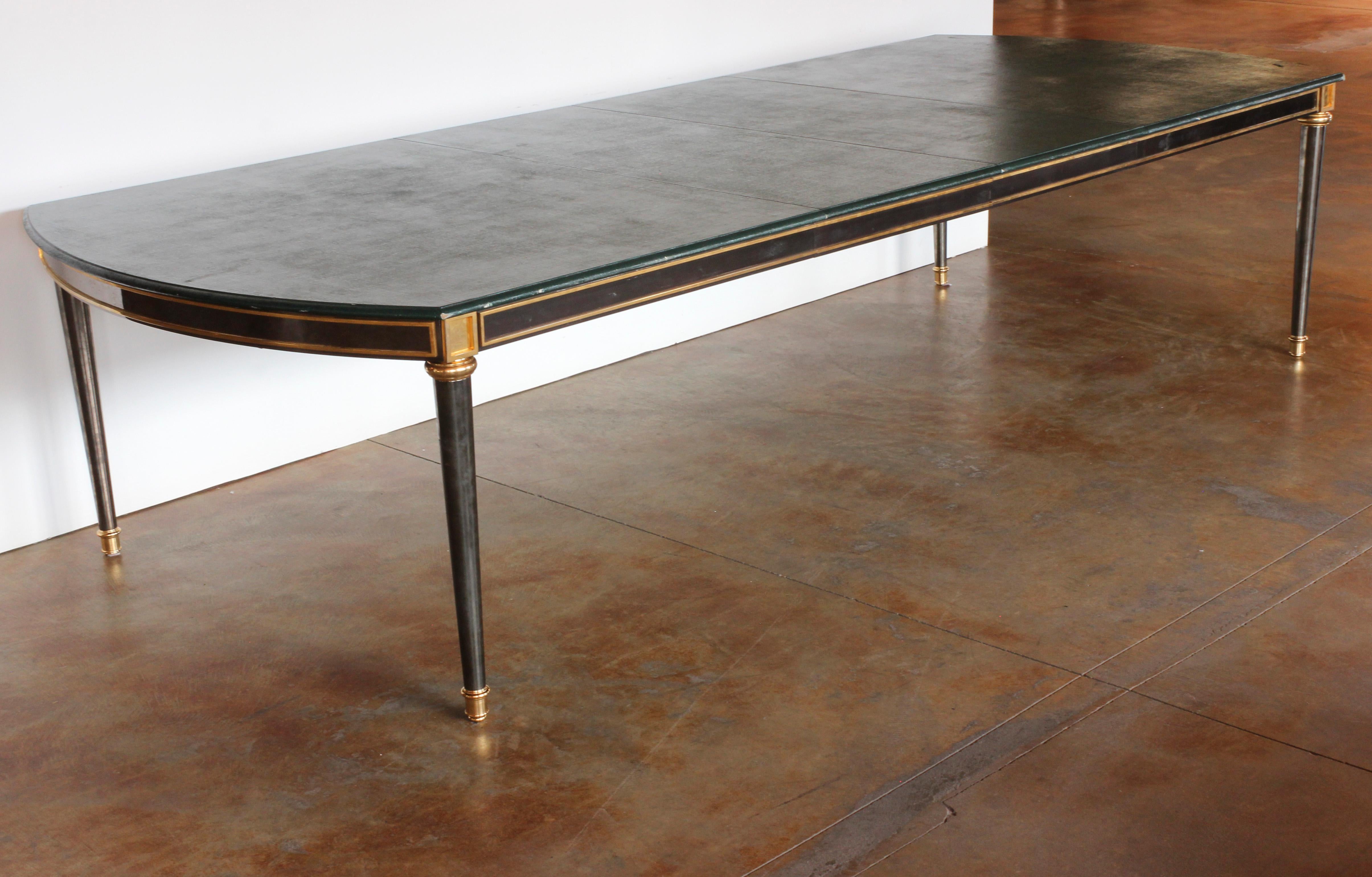 Late 19th/Early 20th Century Neoclassical Style Gilt-Bronze-Mounted Dining Table For Sale 12