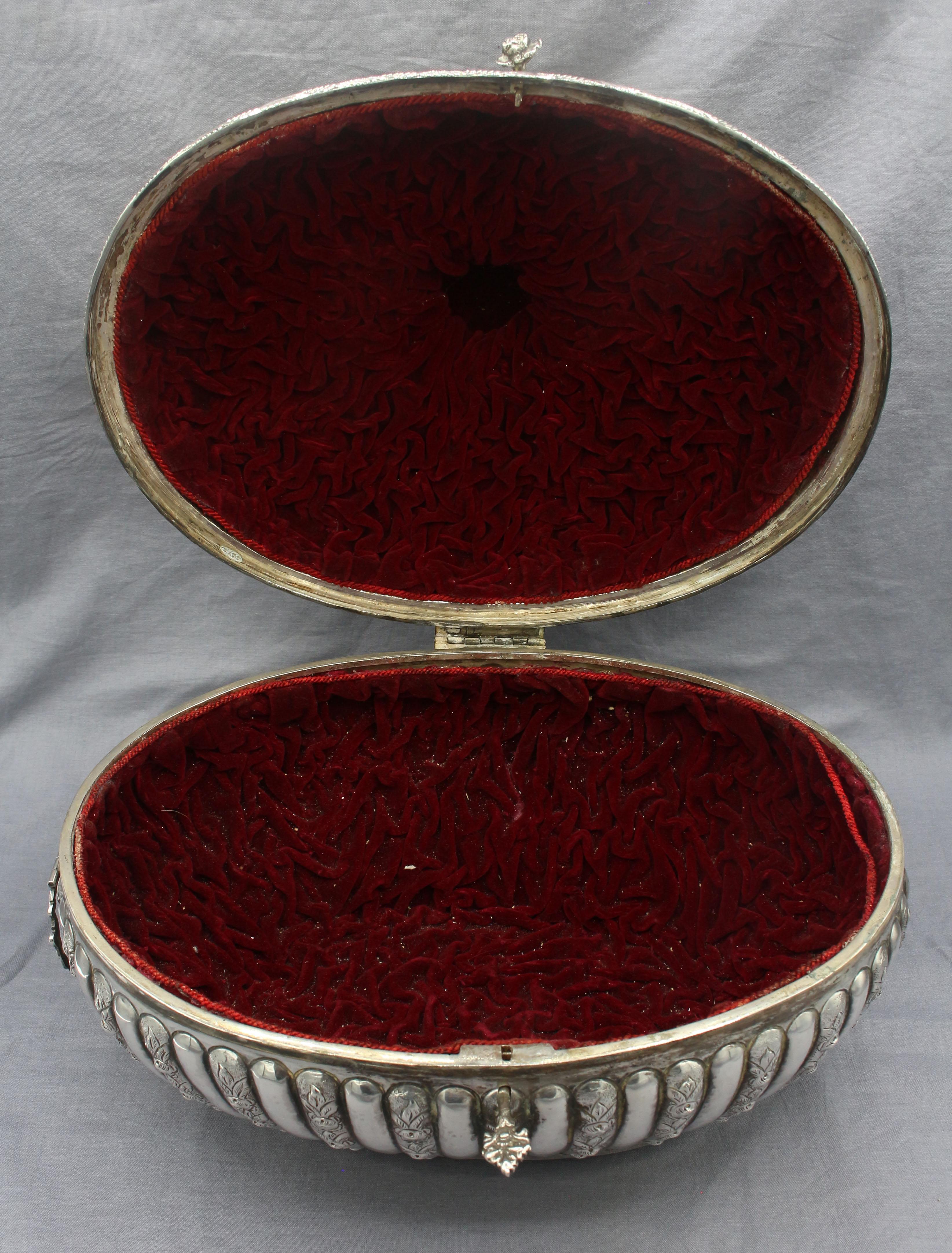 Late 19th-Early 20th Century Ottoman Empire Silver Jewelry Casket In Good Condition For Sale In Chapel Hill, NC