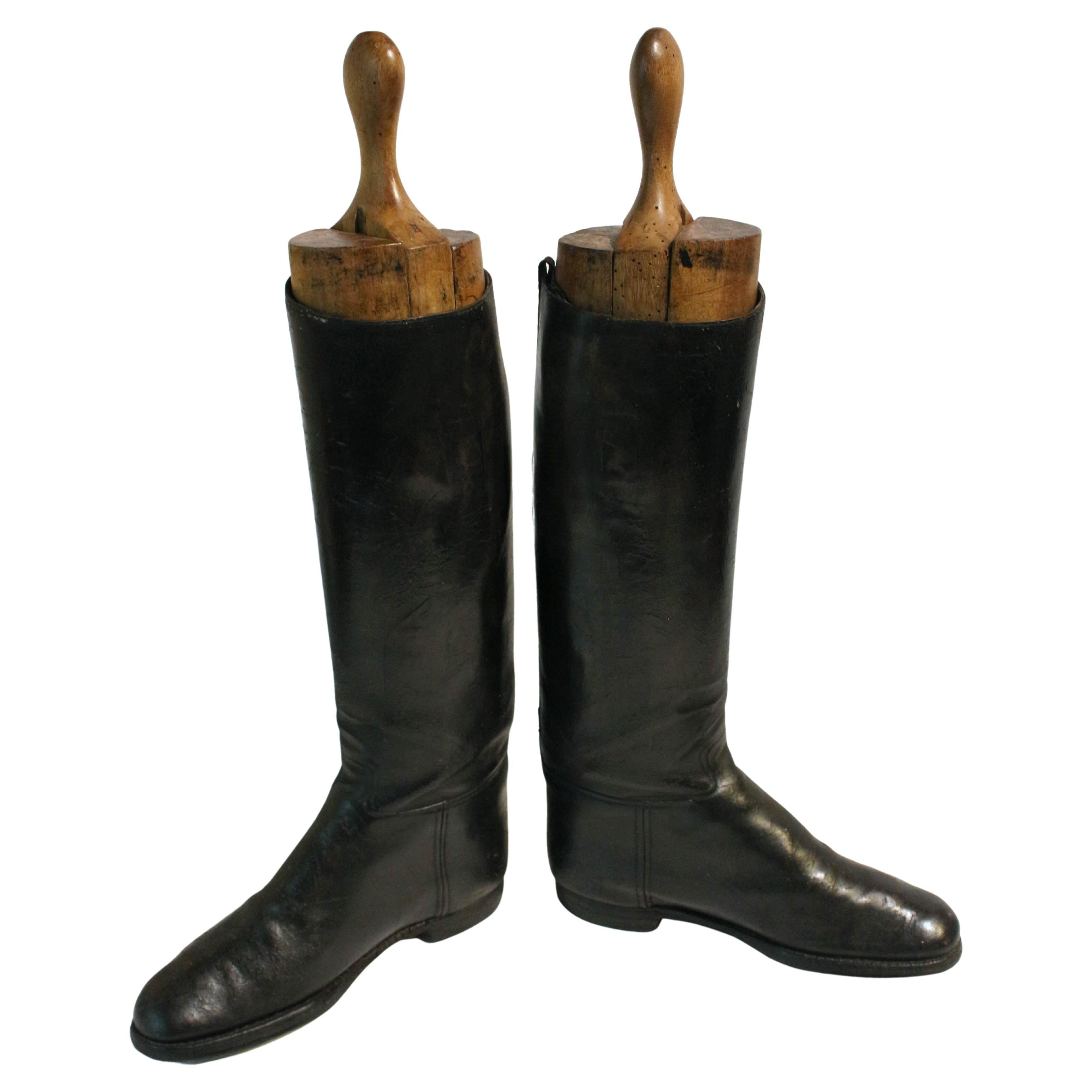 Late 19th-Early 20th Century Pair of English Leather Riding Boots