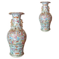 LATE 19th-EARLY 20th CENTURY PAIR OF LARGE CANTON VASES CHINA