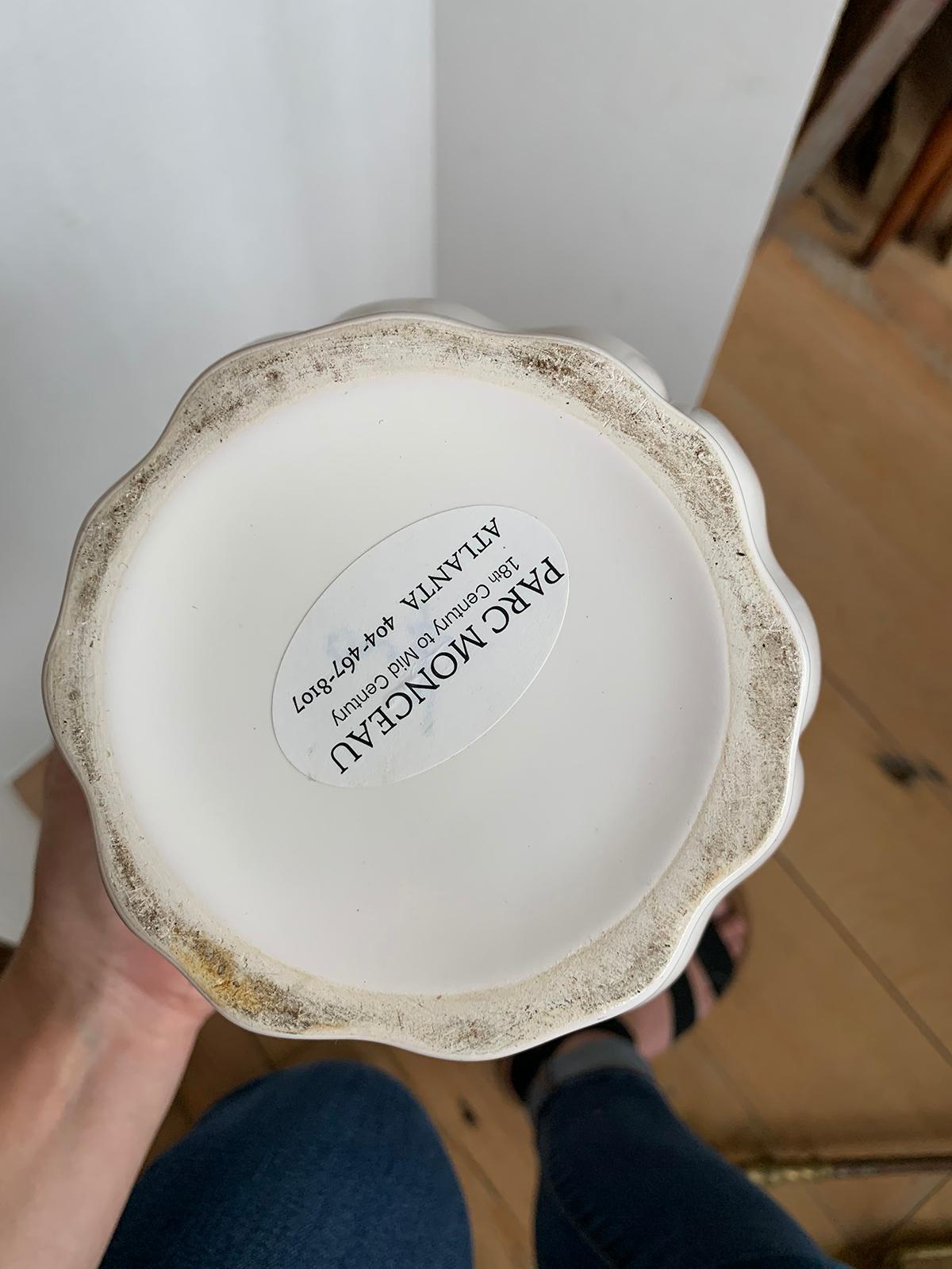 Late 19th-Early 20th Century Royal Delft Creamware Bowl, Marked In Good Condition For Sale In Atlanta, GA