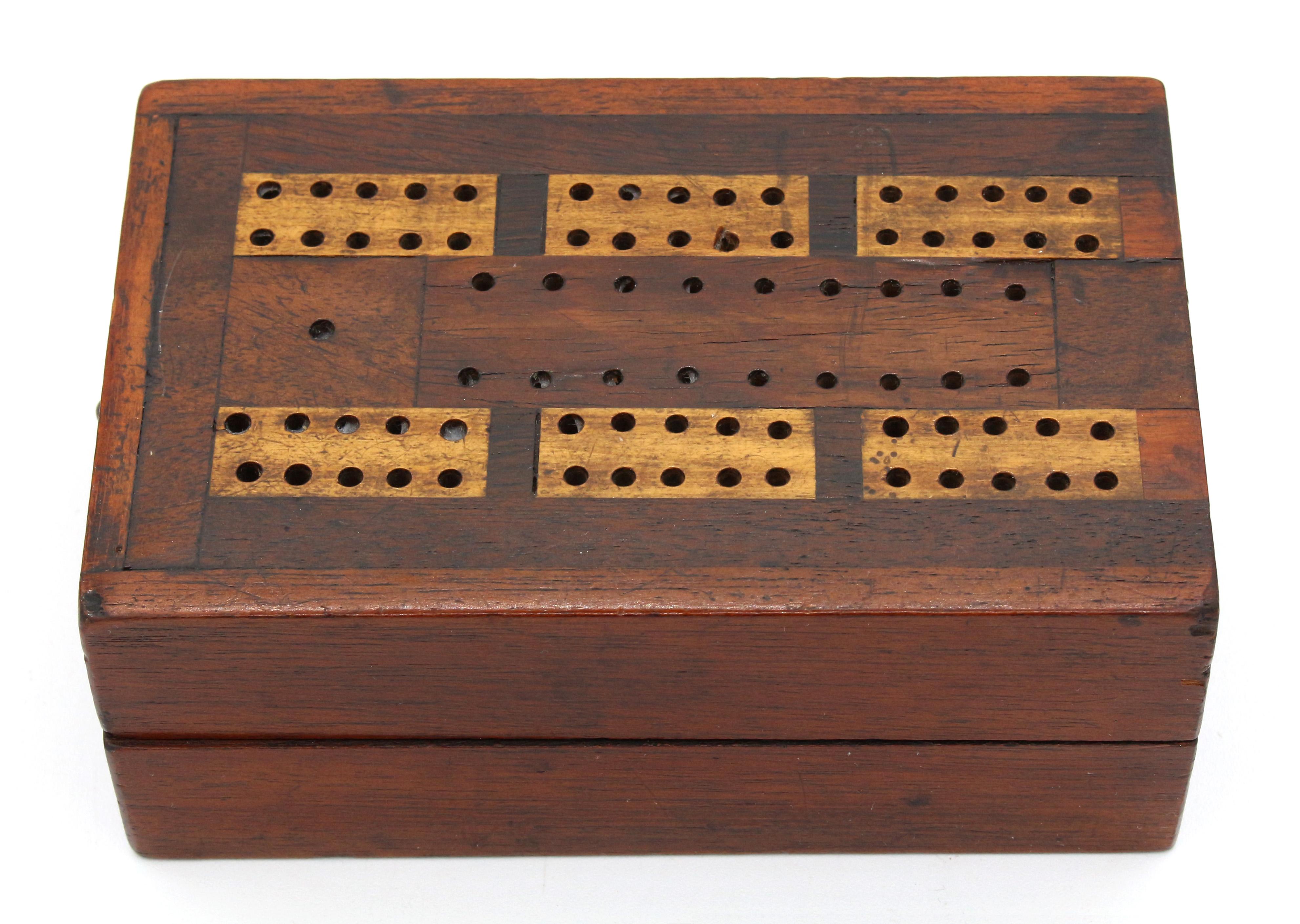 English Late 19th-Early 20th Century Travel Folding Cribbage Board Box