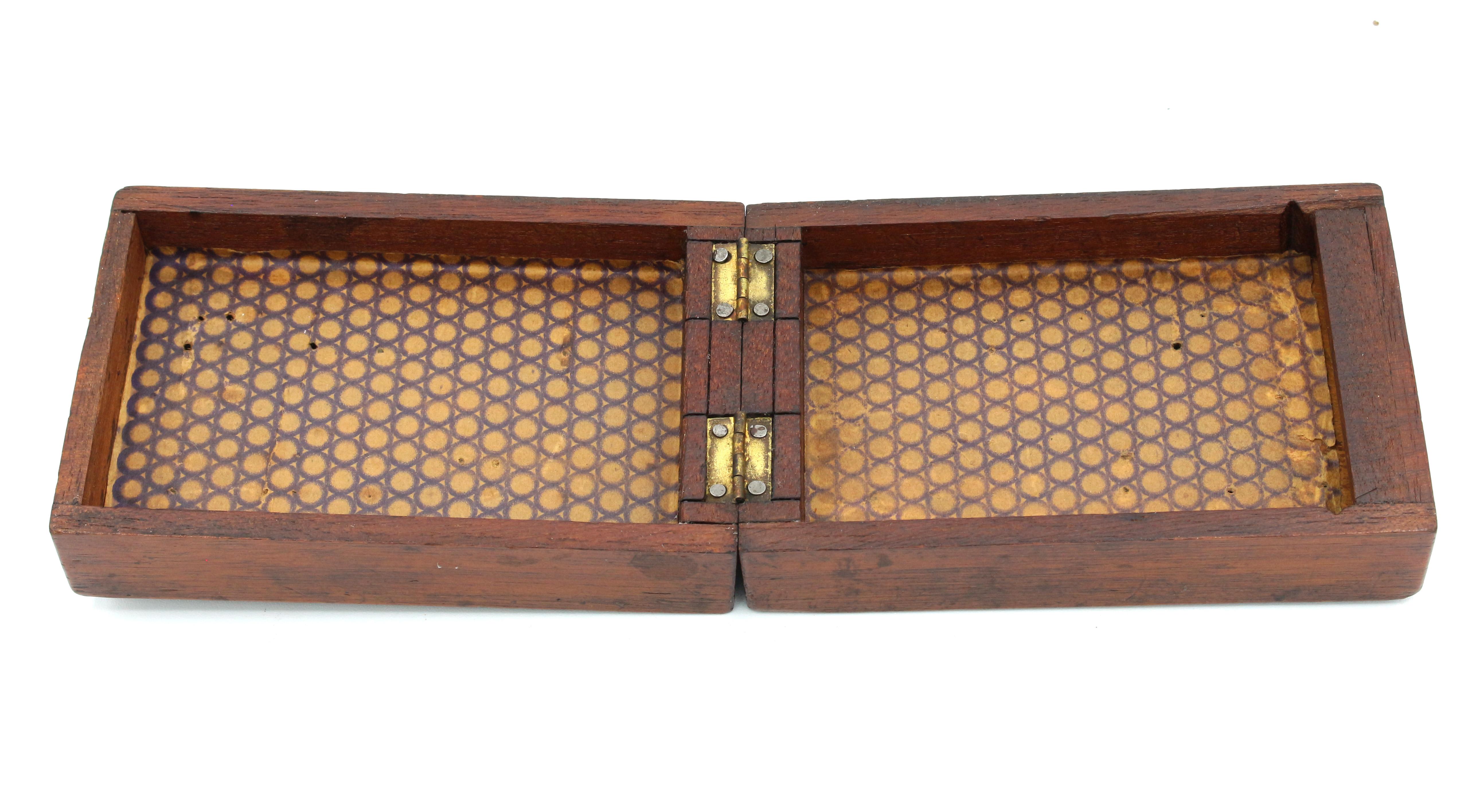 Wood Late 19th-Early 20th Century Travel Folding Cribbage Board Box