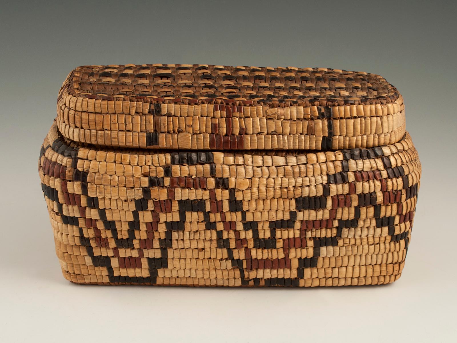 Hand-Woven Late 19th-Early 20th Century Tribal Native American Columbia River Basket
