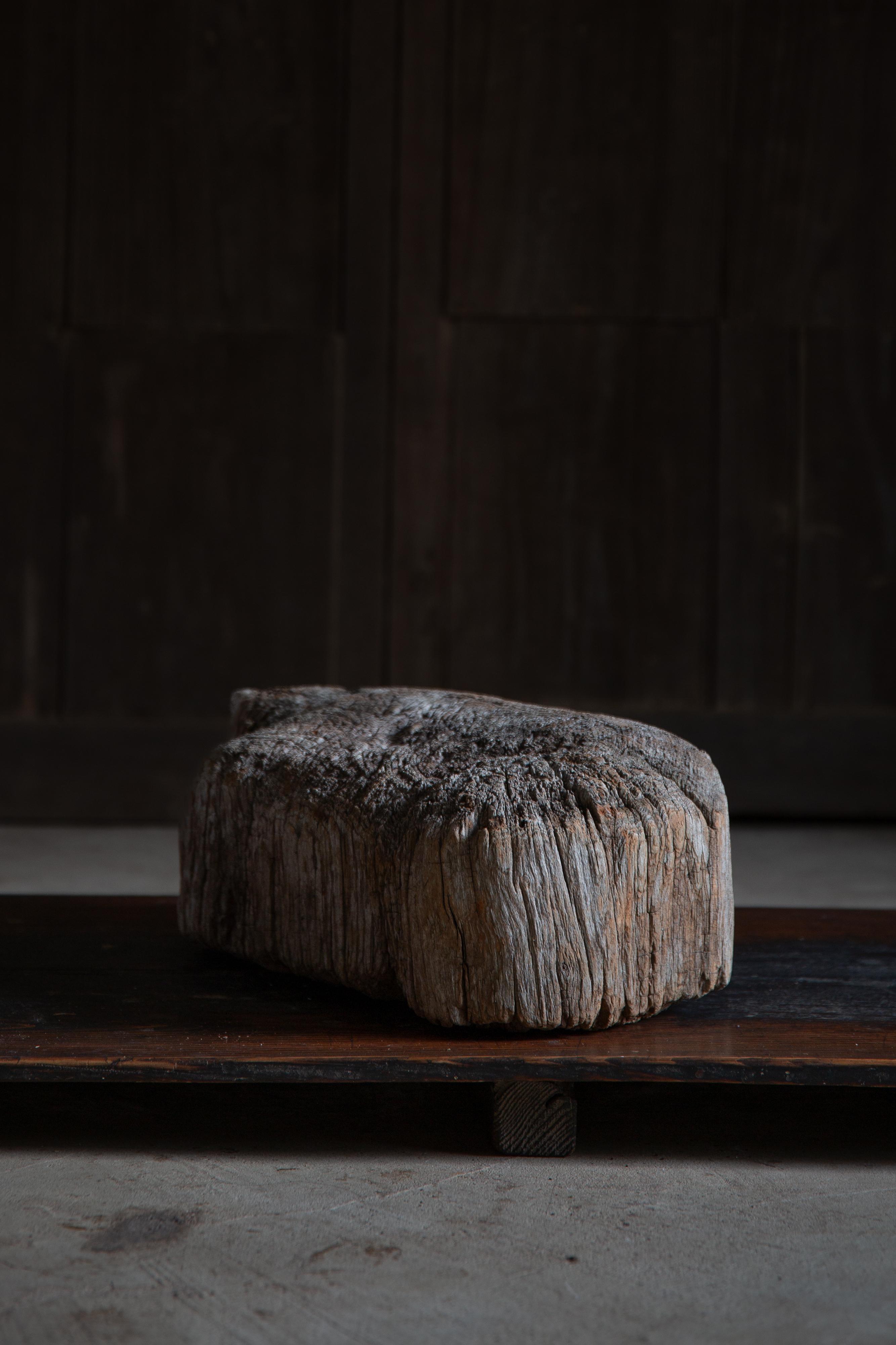 Tardo 19° Giapponese Antico espositore in legno wabi sabi pezzo d'arte decorativo Dai in vendita 5