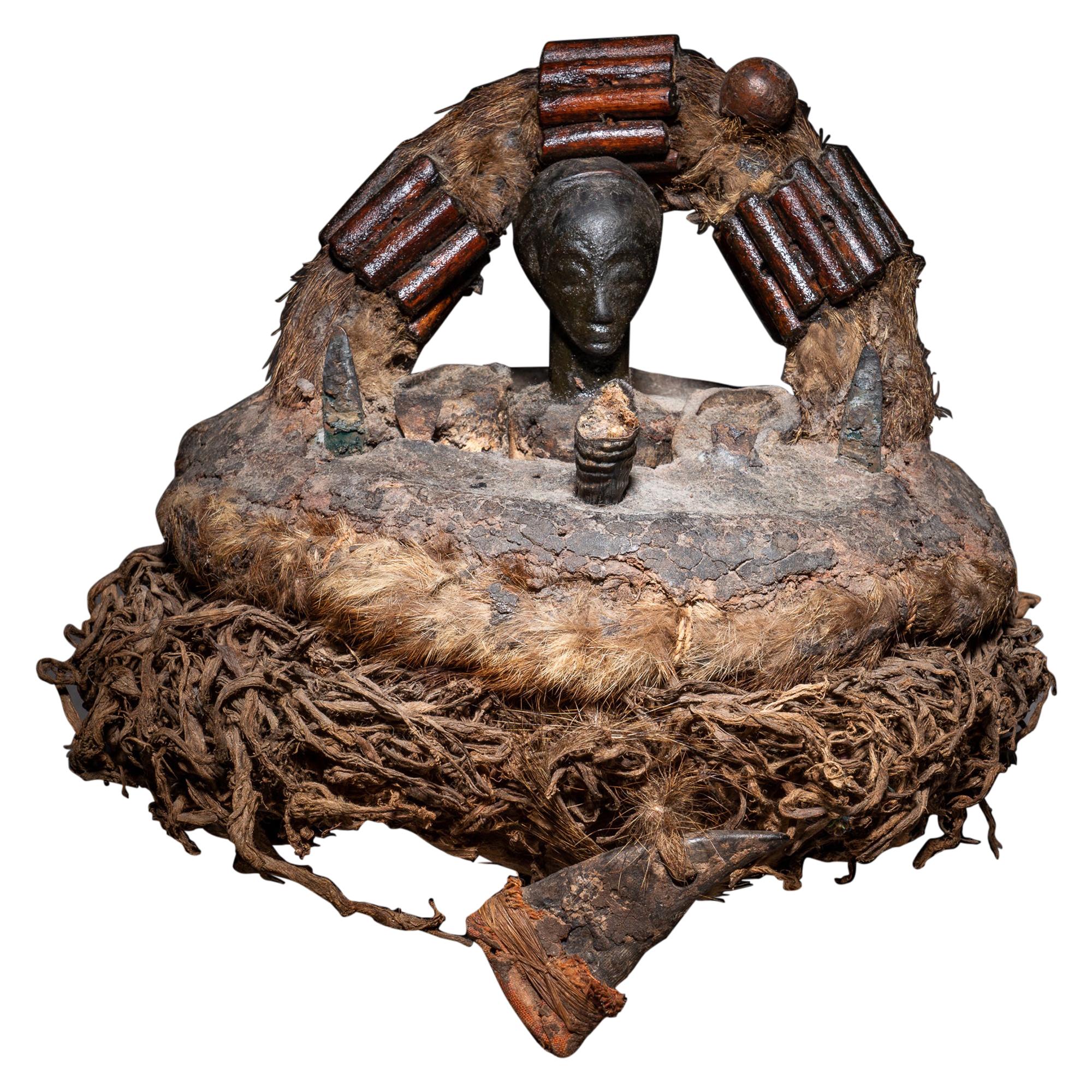 Late 19th or Early 20th Century Tribal Luba Divination Basket, D.R. Congo