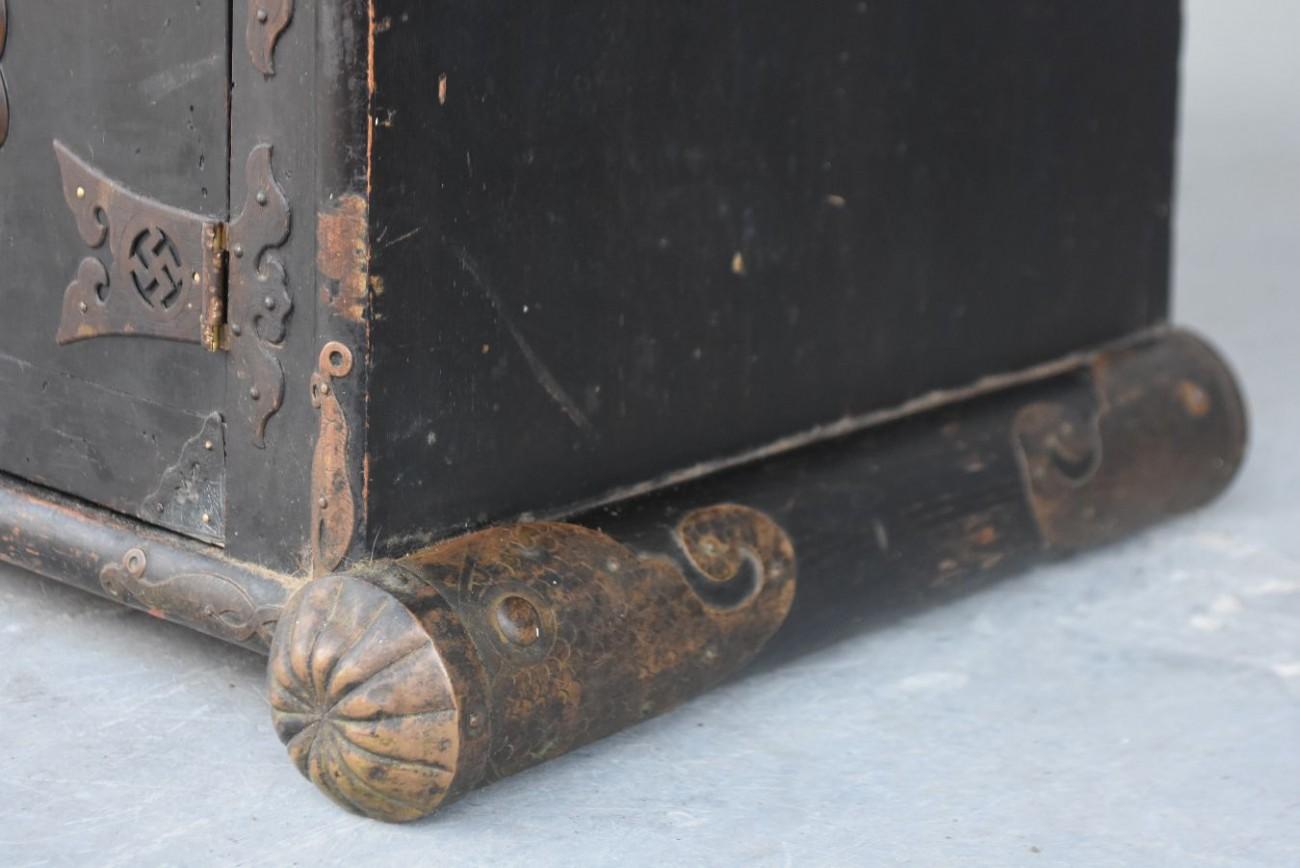 Late 19th Original Wood Blackened Trunk Korea Brass Decor Swastika 1