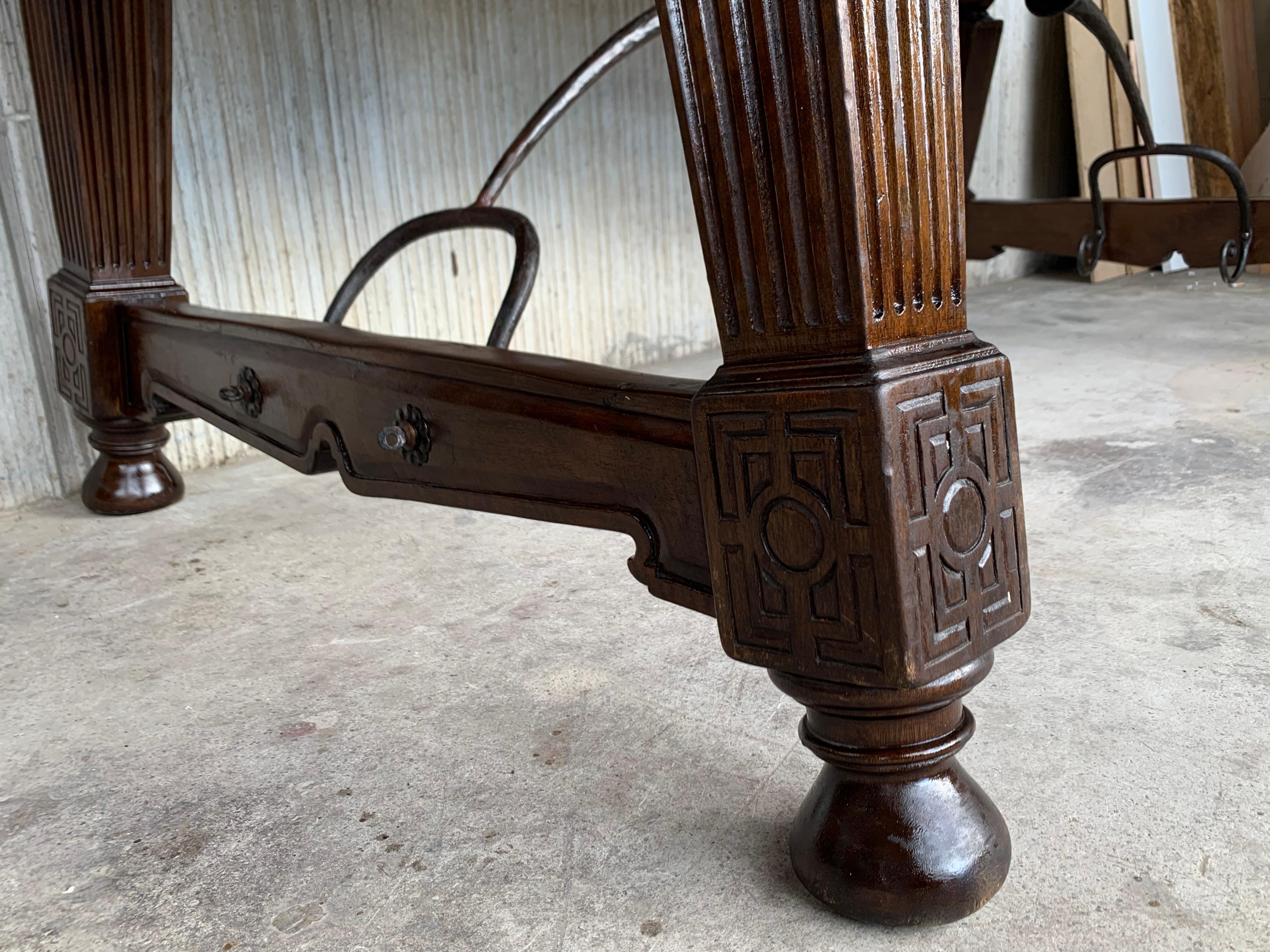 Late 19th Spanish Walnut Dining Fratino Table with Iron Stretcher For Sale 7