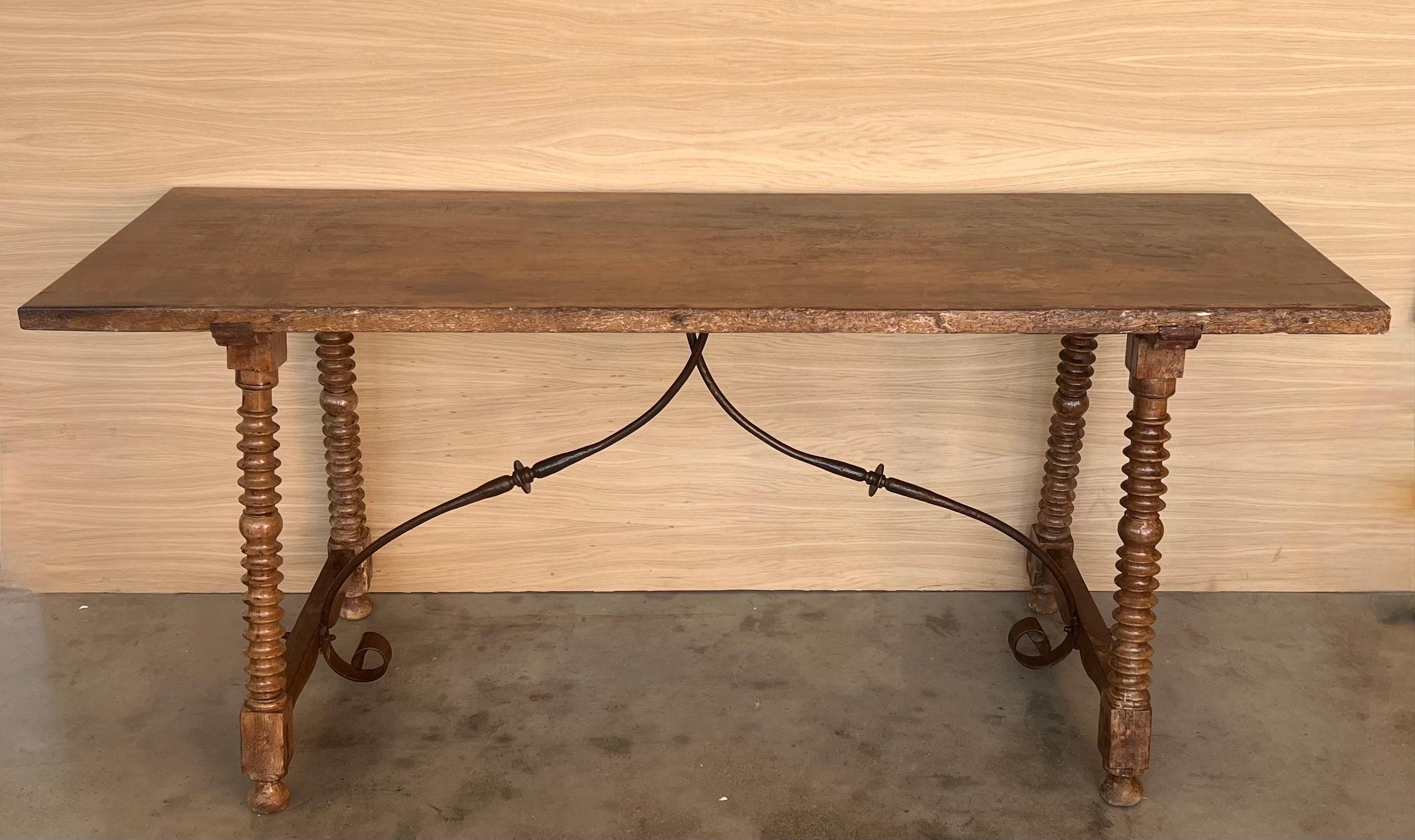 Late 19th Spanish Walnut Dining or Desk Fratino Table with Iron Stretcher In Good Condition For Sale In Miami, FL