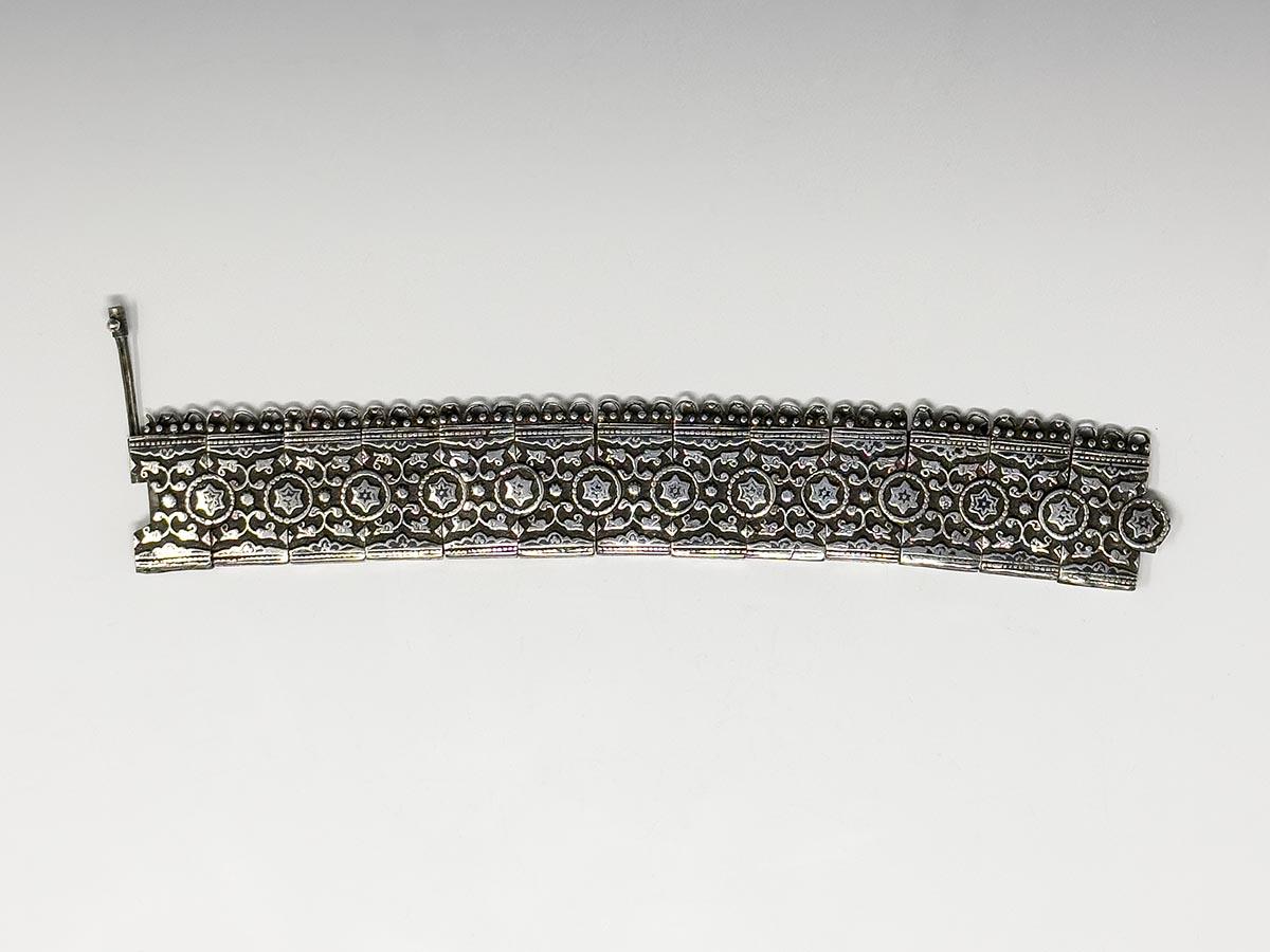 Artisan Late 19th to Early 20th Century Bracelet, Armenia/Caucasus For Sale
