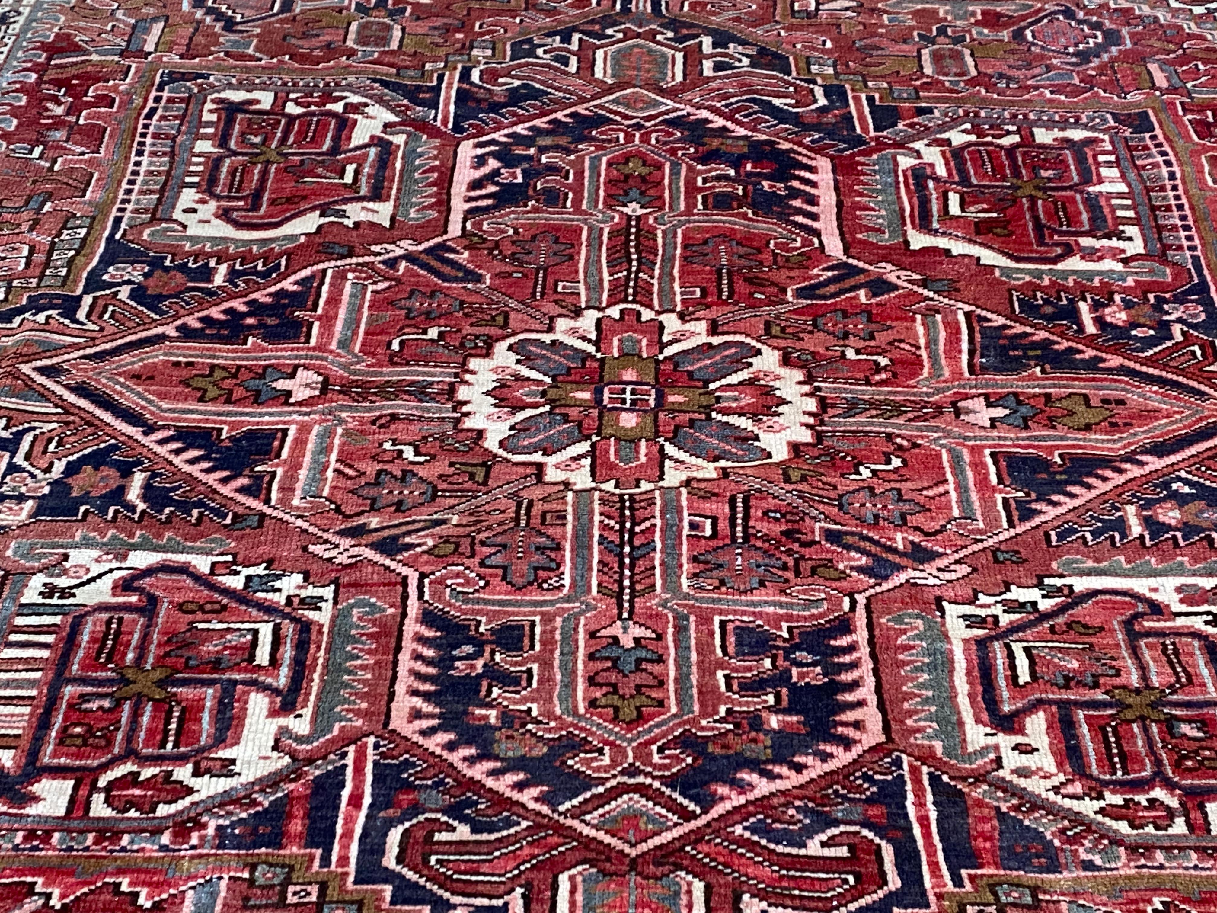 Late 19th to Early 20th Century Persian Rug In Good Condition For Sale In San Francisco, CA