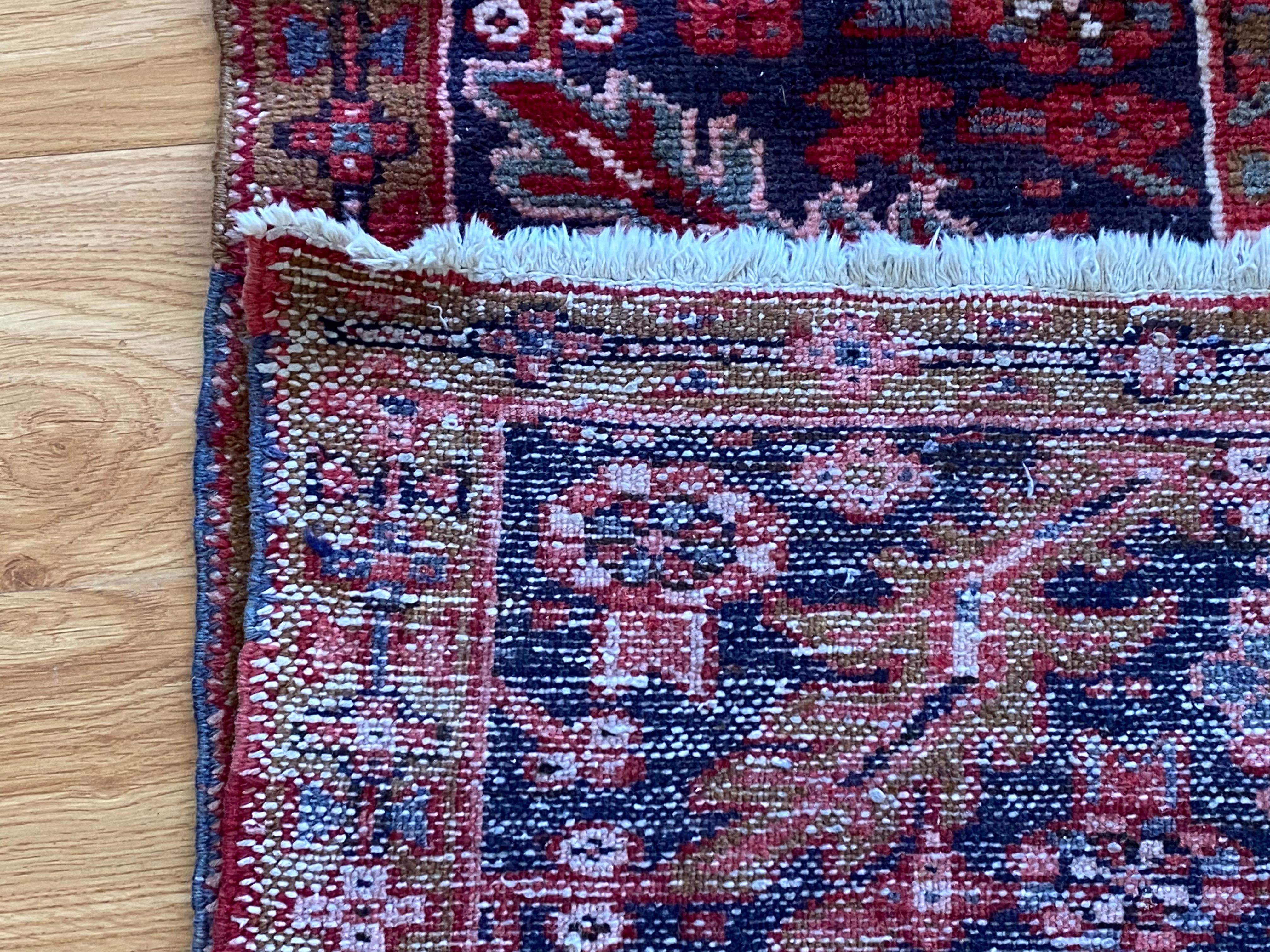 Late 19th to Early 20th Century Persian Rug For Sale 3