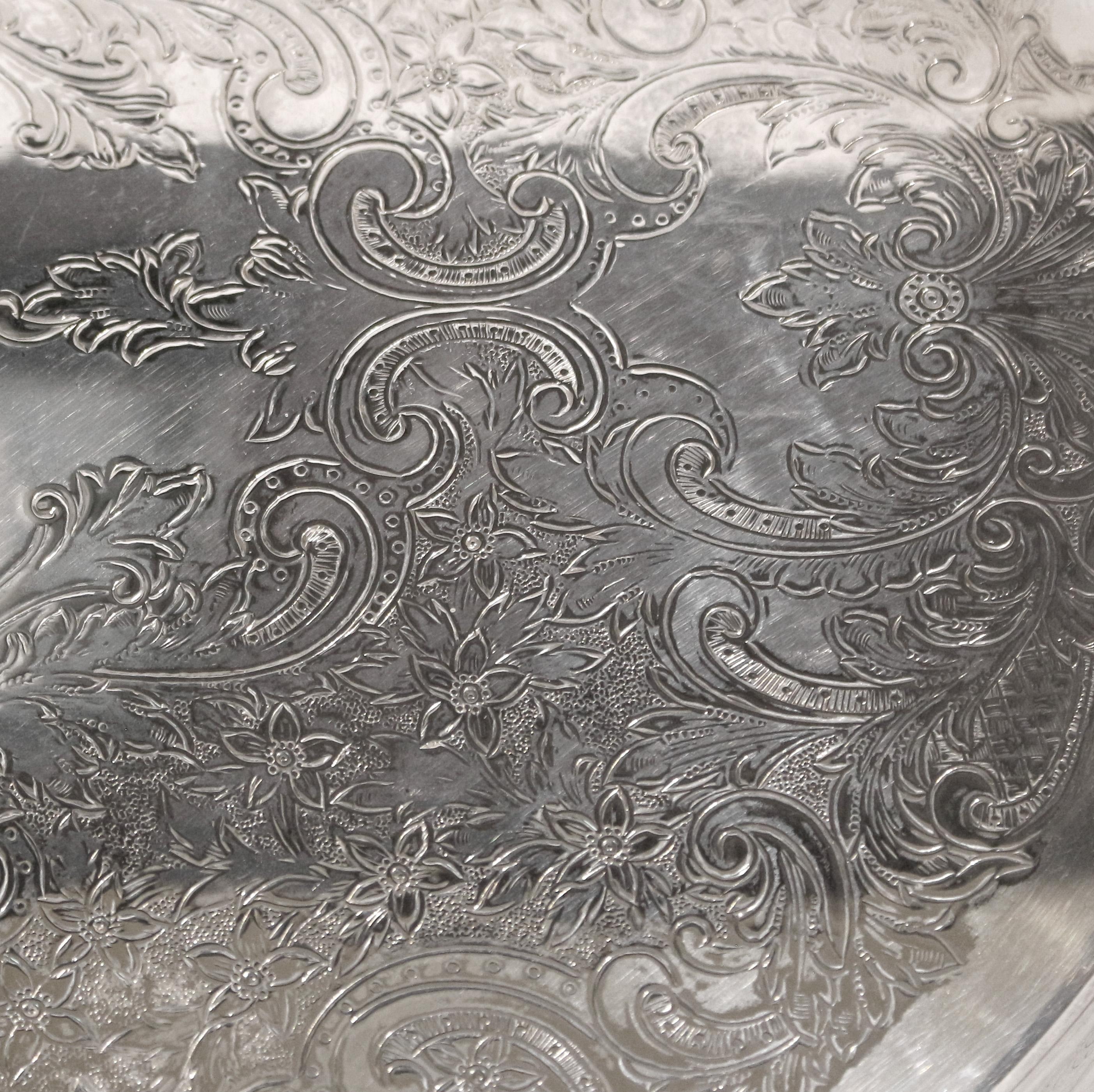 Late 19th to Early 20th Century Rococo-Style Silver Plate Tea Tray by Towle In Good Condition For Sale In Chapel Hill, NC