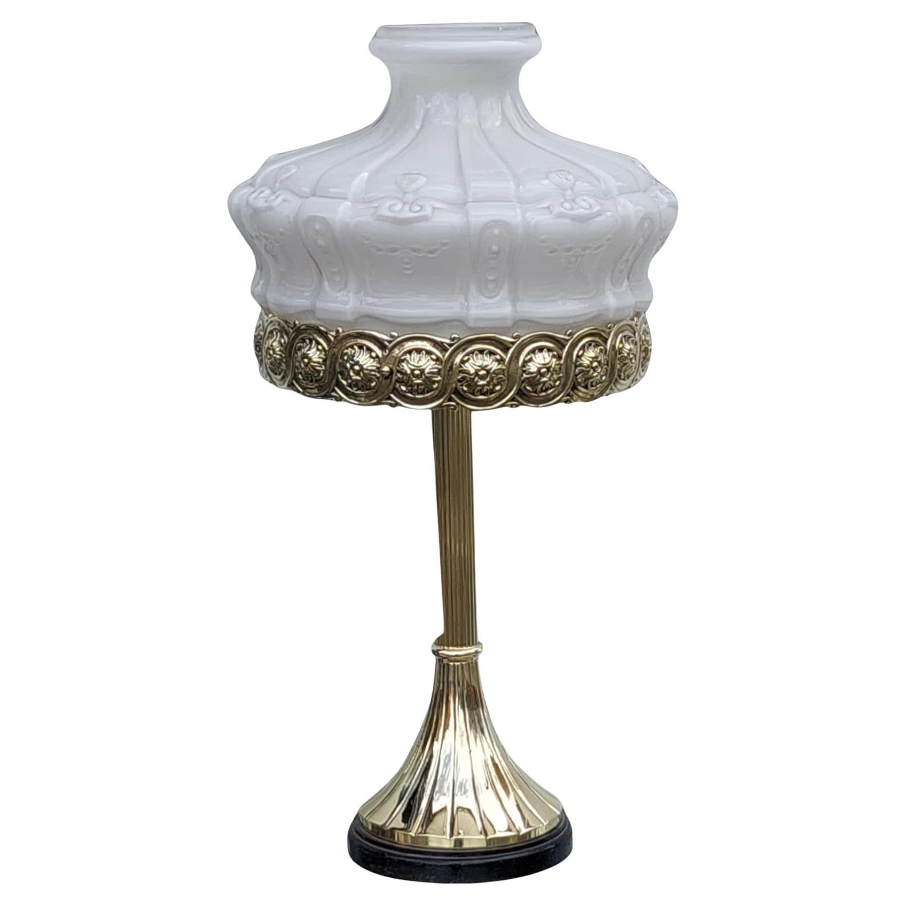 Spätes 19. Jahrhundert Messing Tischlampe im Angebot