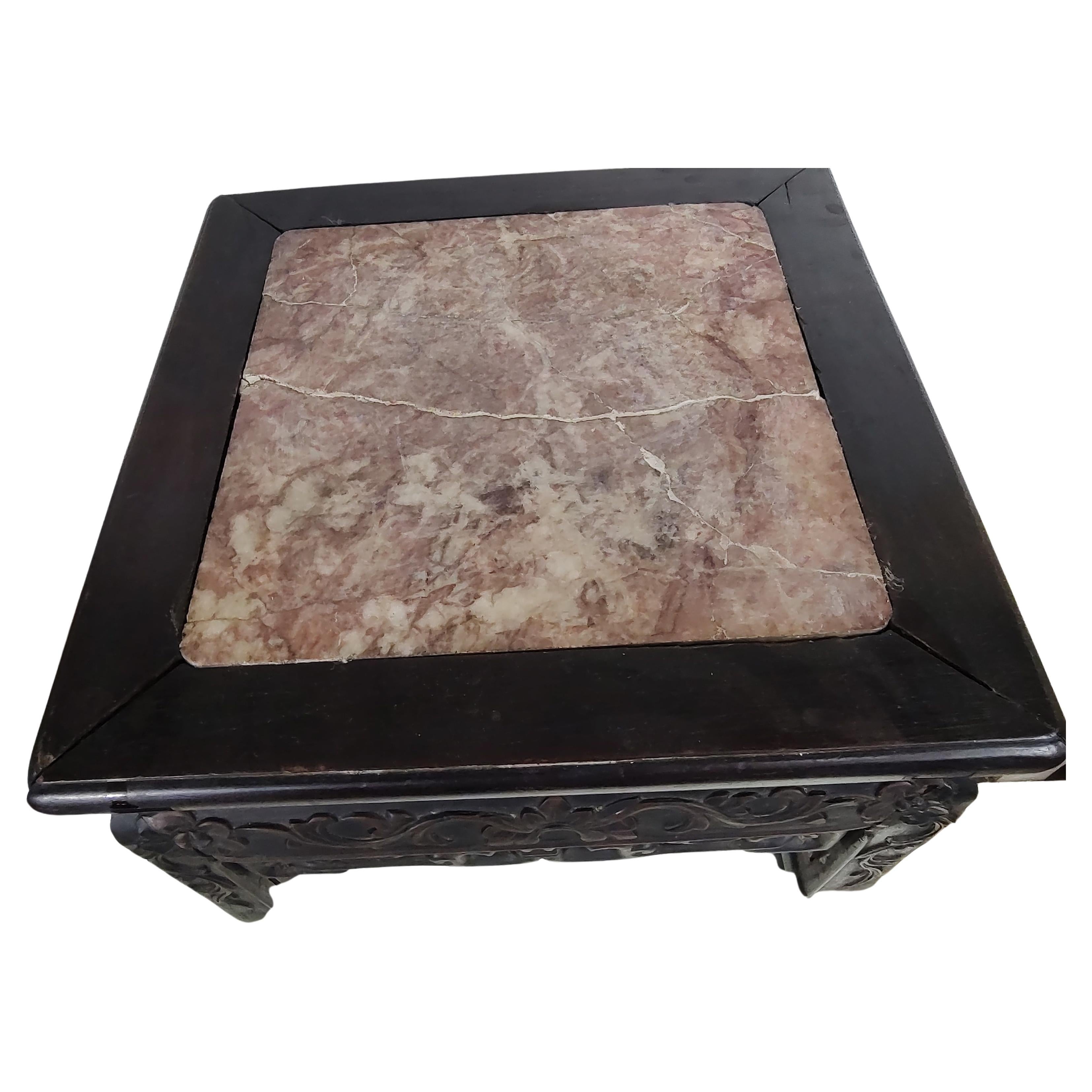 Ende des 19. Jahrhunderts geschnitzt Chinesisch Rosenholz Seite End Tabelle oder Taboret Plant Stand (Chinoiserie) im Angebot