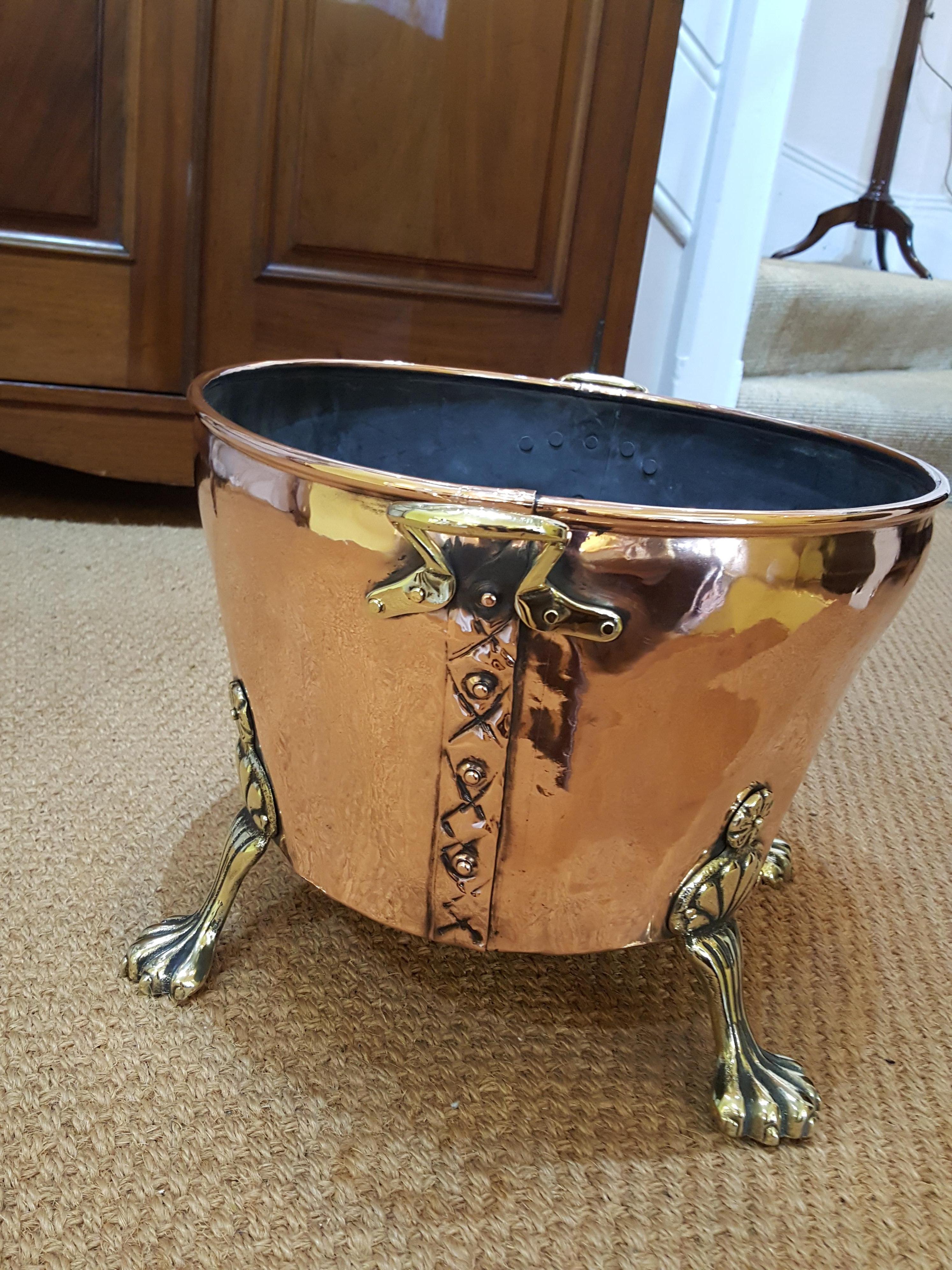 European Late 19th Century Continental Copper Log Basket For Sale