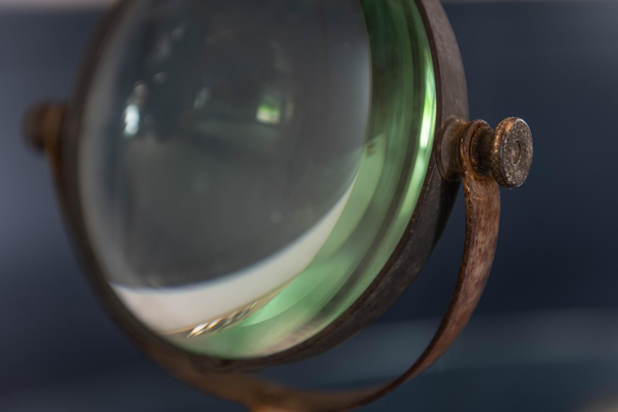 French Laboratory Magnifying Glass on Cast Iron Adjustable Stand In Good Condition In Staffordshire, GB