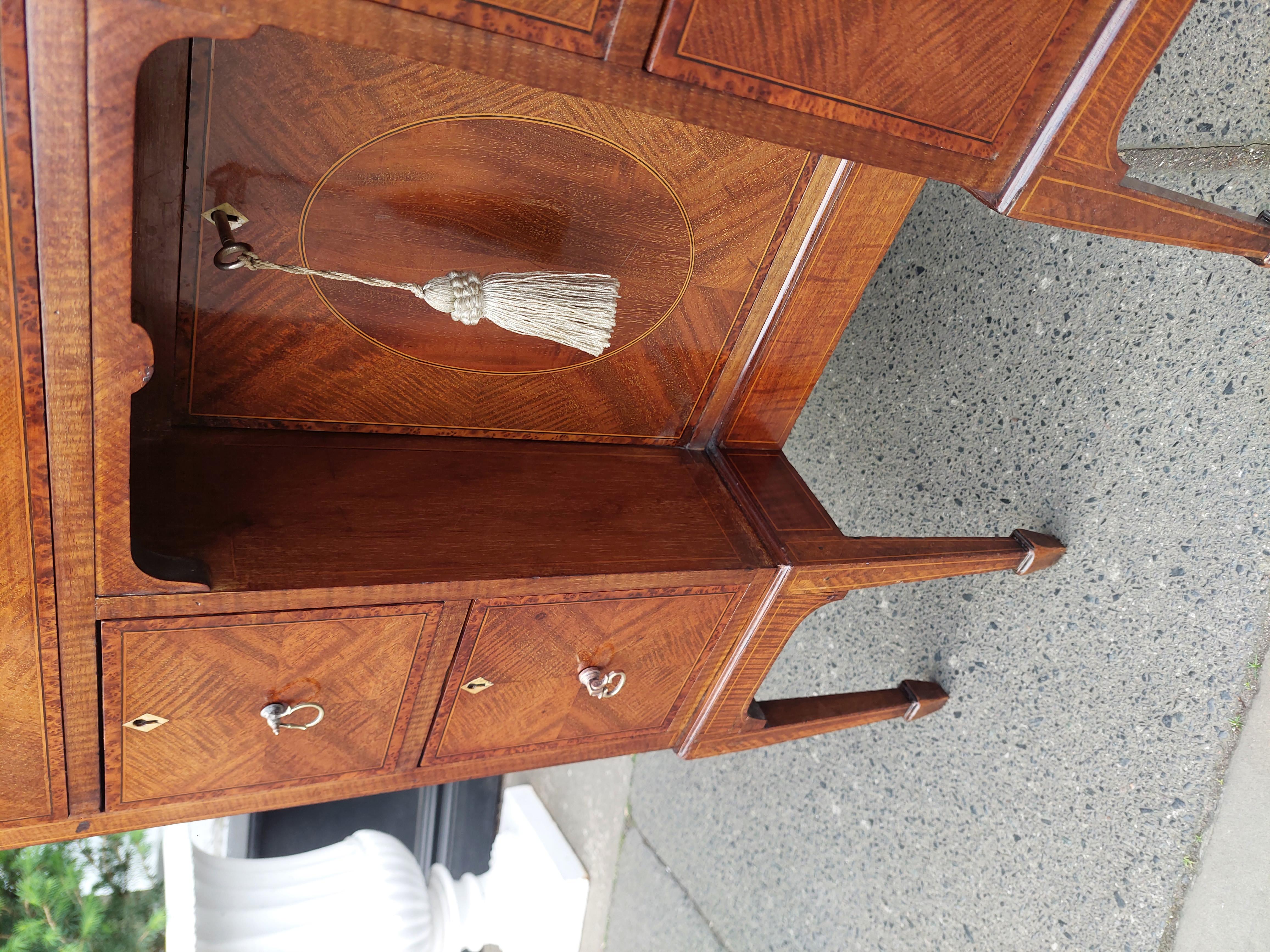 Fin du 19e siècle, bureau à genouillère en acajou de style George II en vente 5
