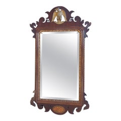 Stile Giorgio II della fine del XIX secolo in legno di noce e  Specchio da parete Giltwood