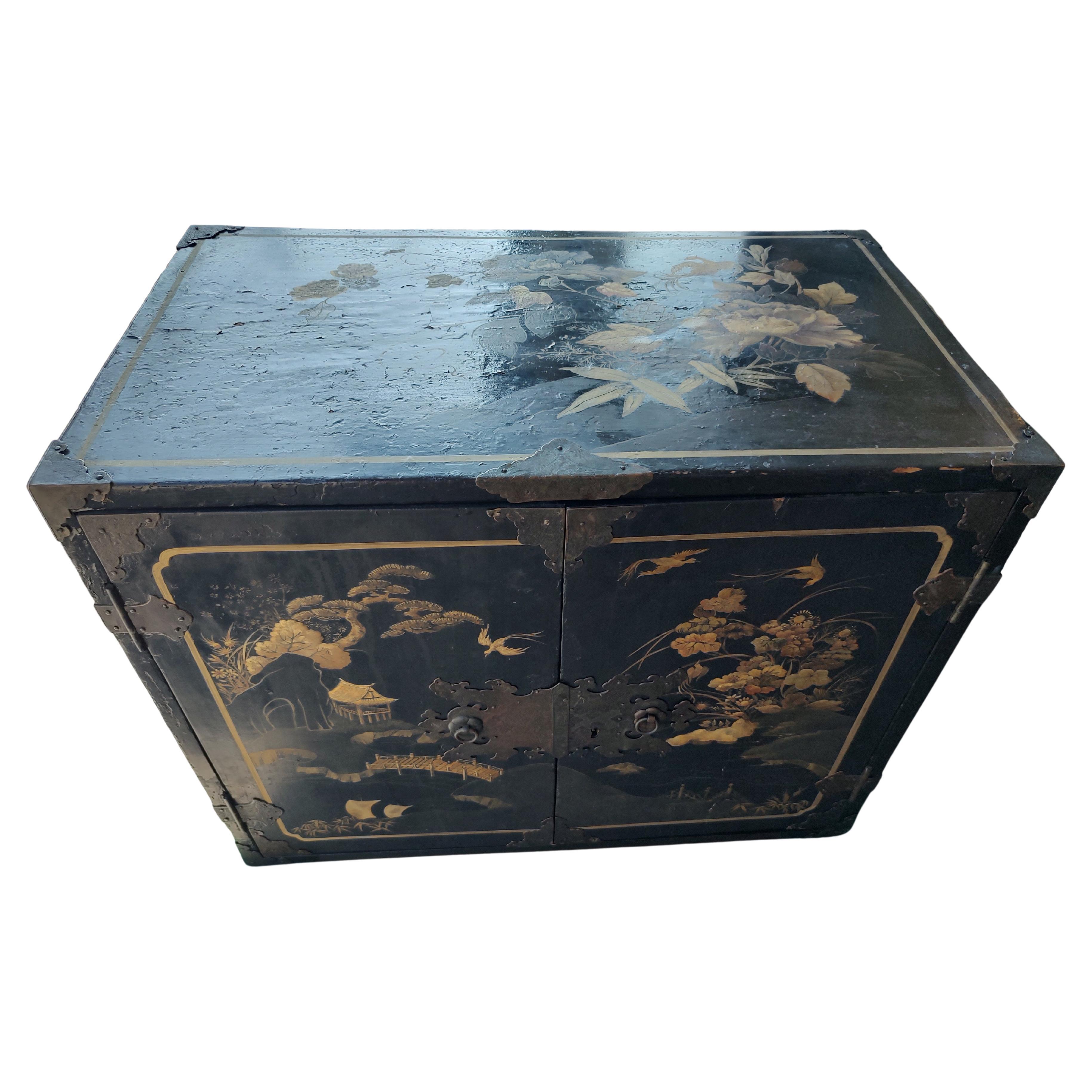 Chinese Chippendale Late 19thc Gilt and Paint Decorated Tansu Cabinet 8 Drawers 2 Doors For Sale