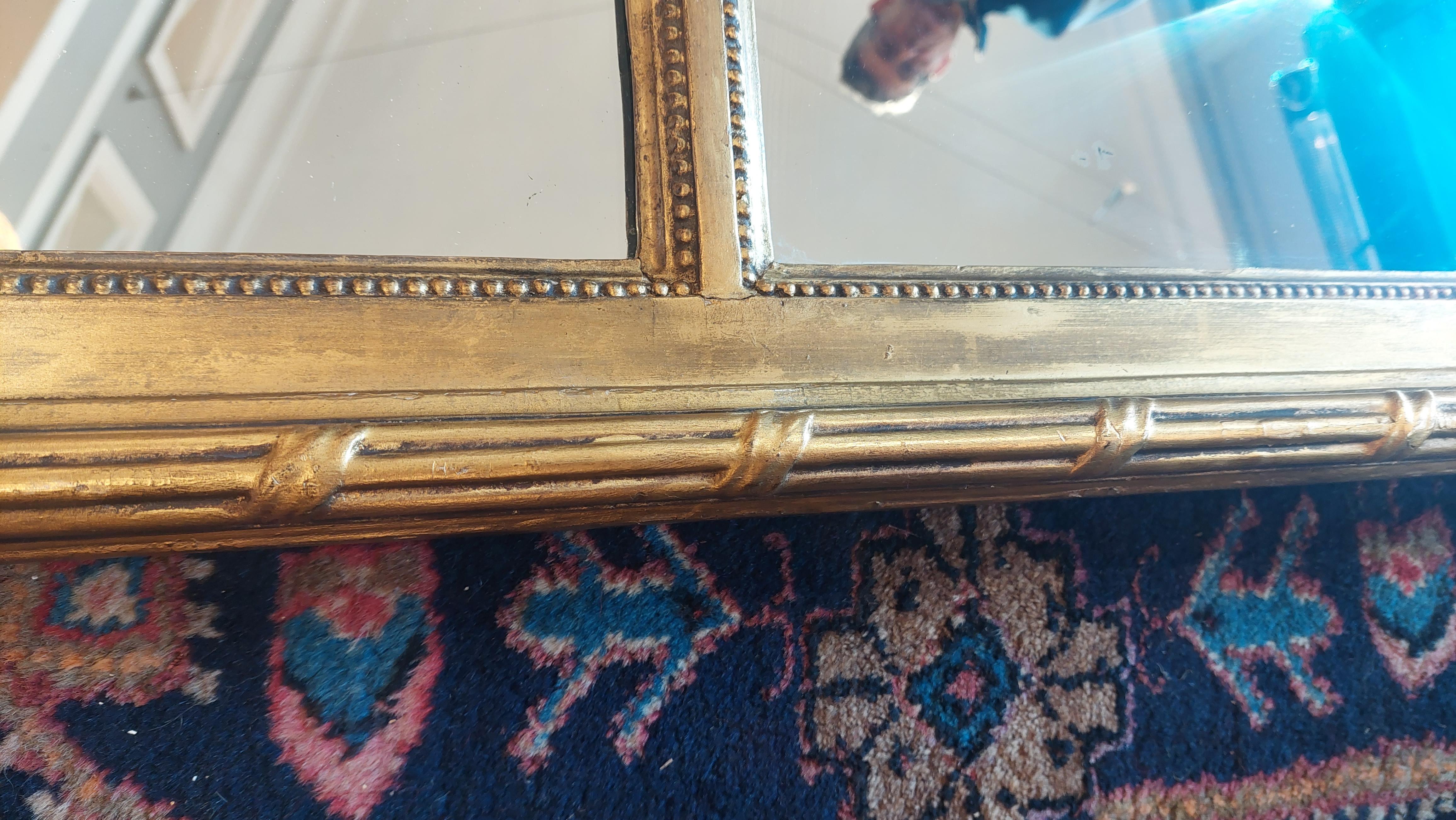 Espejo de pared con marco dorado de finales del siglo XIX Victoriano tardío en venta