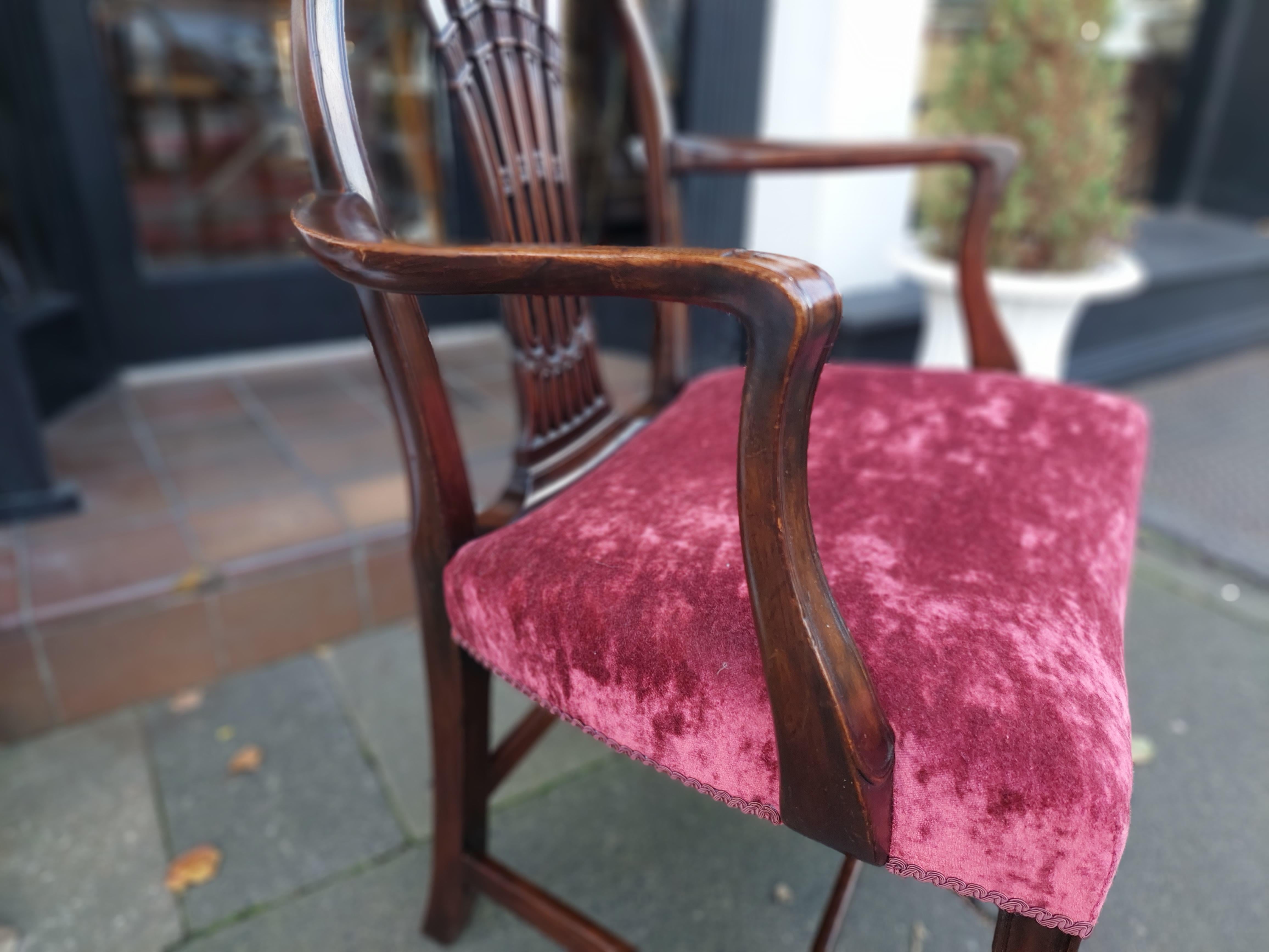 Sillón de estilo Hepplewhite de finales del siglo XIX en Bueno estado para la venta en Altrincham, GB