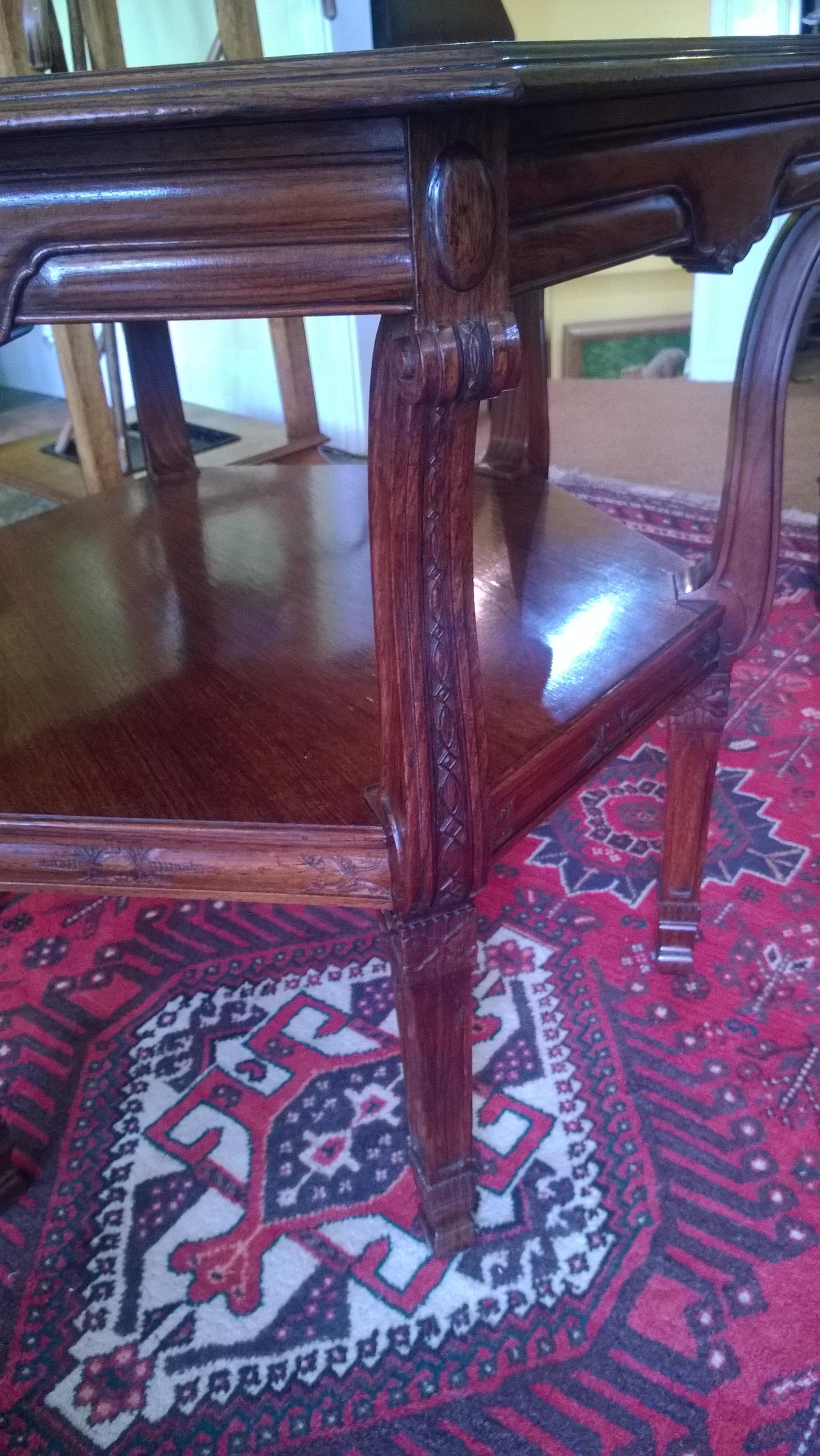 Late Victorian Late 19th Century Rosewood Center Table For Sale