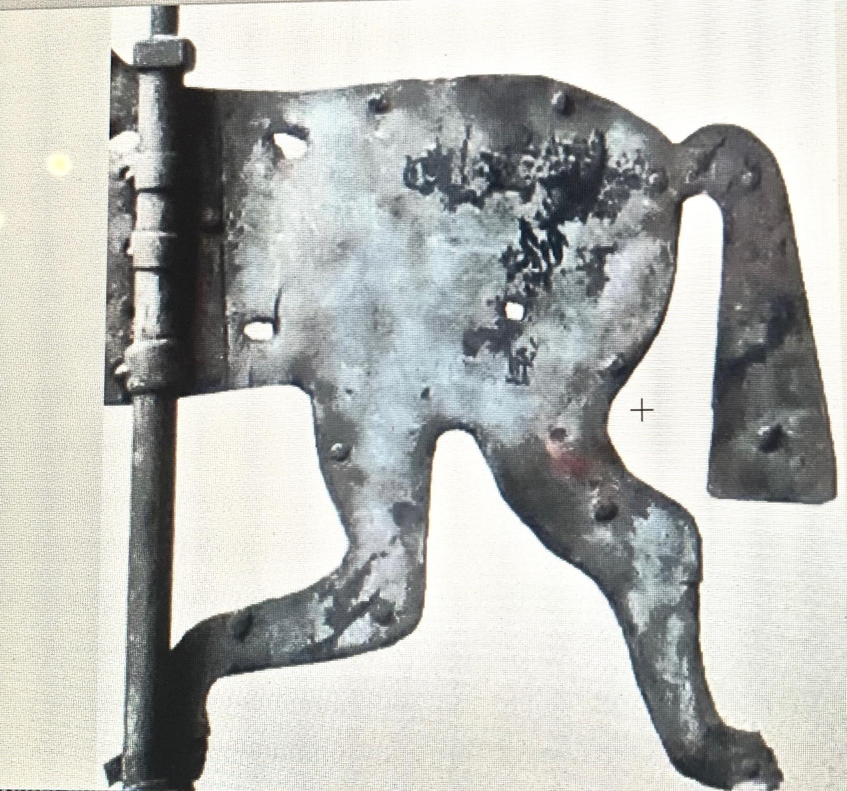 antique metal horse