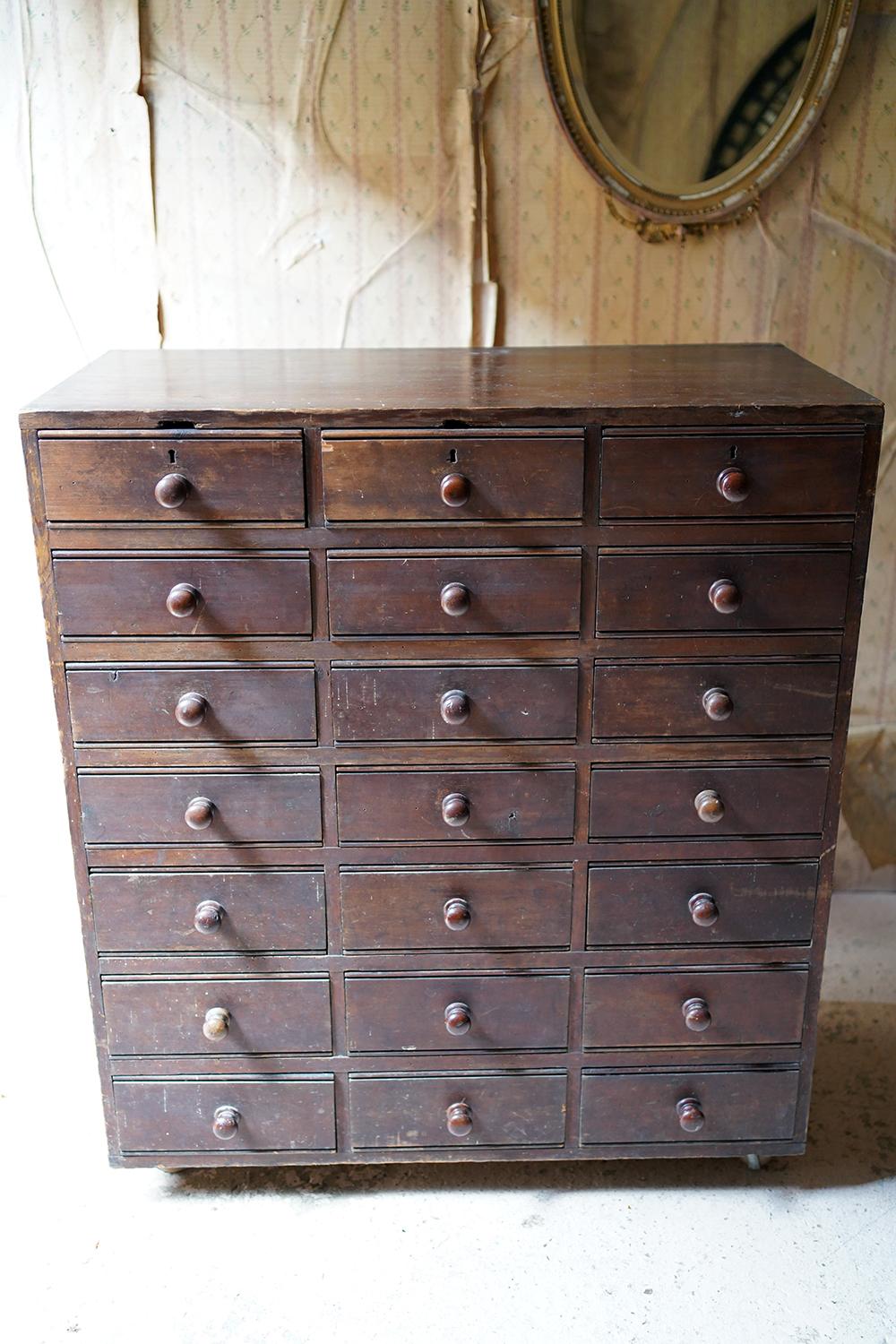 Late 19thc Stained Pine Bank of Twenty-One Drawers, c.1890 For Sale 4