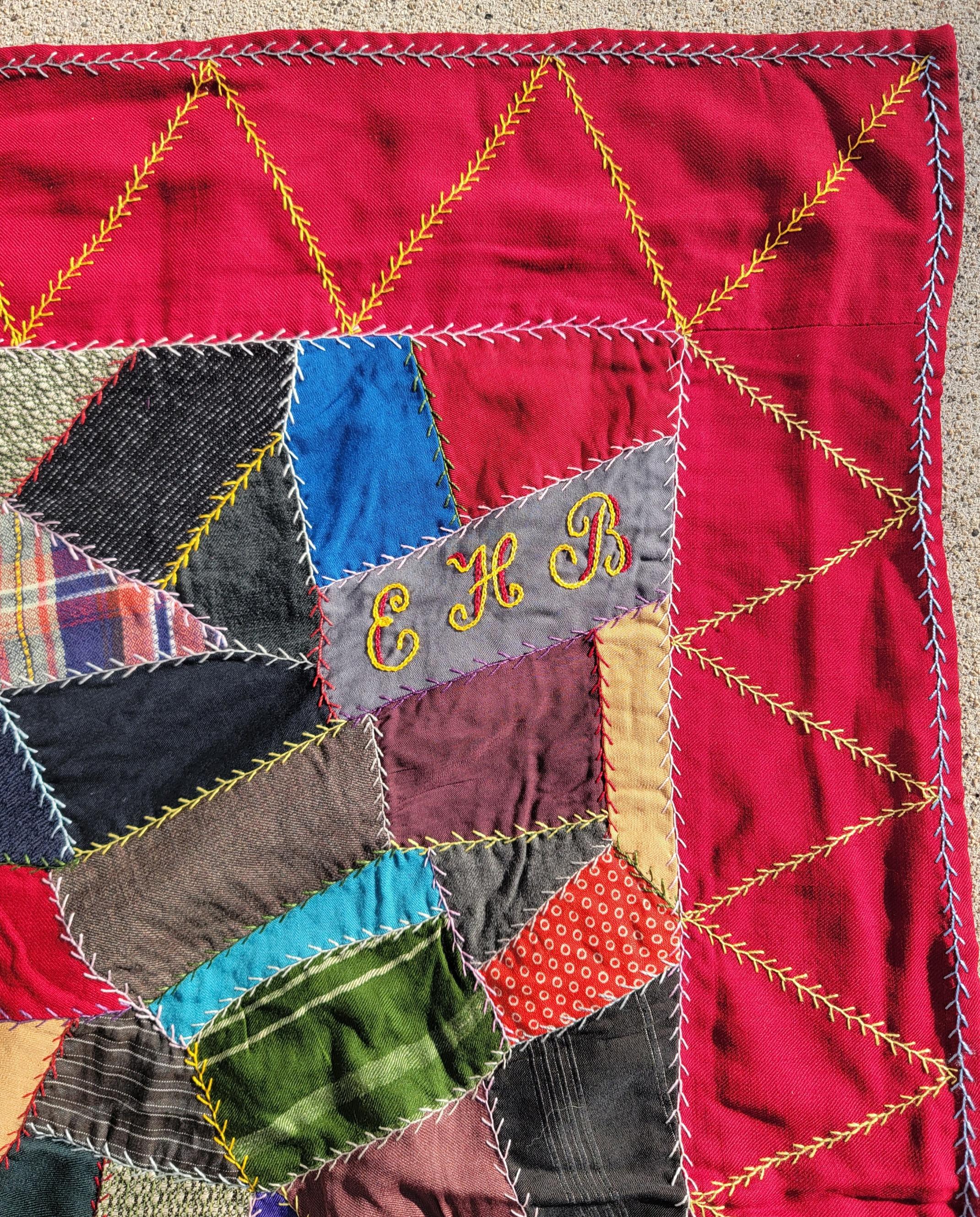 Late 19Thc  Velvet & Wool Crazy Quilt In Good Condition For Sale In Los Angeles, CA