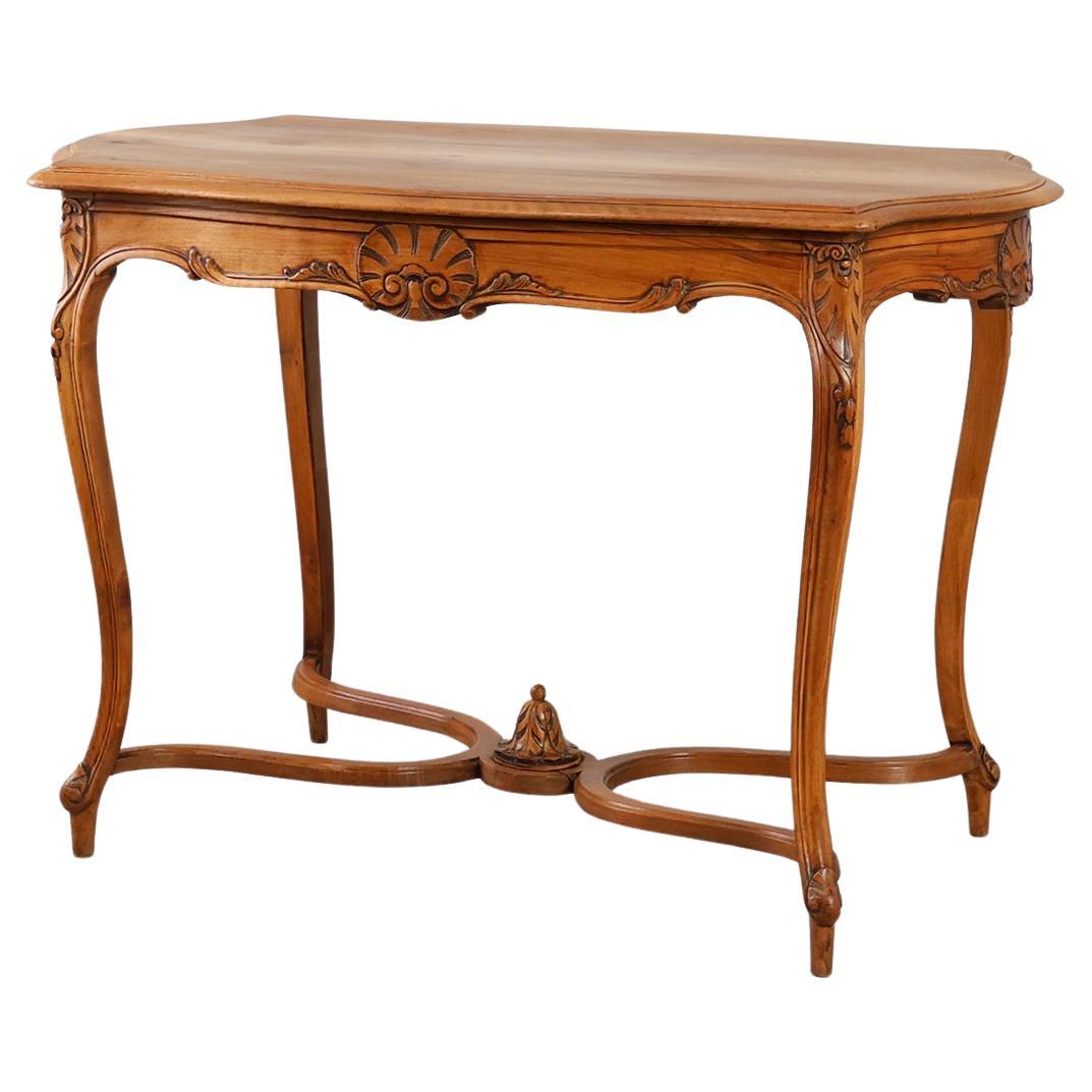 Late 19th‑century Walnut side table in the Louis XV style, France