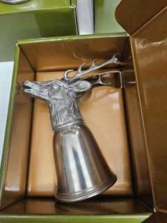 Fin du 20e siècle Ensemble de six étrivières en étain Forst Italie