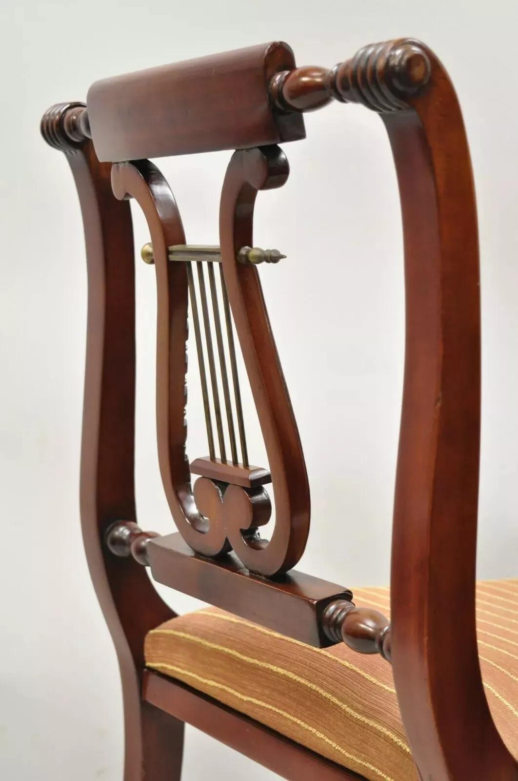 Banc Lyre Regency de la fin du 20e siècle, Duncan Phyfe, style Empire, pieds en pattes de crin et laiton en vente 4
