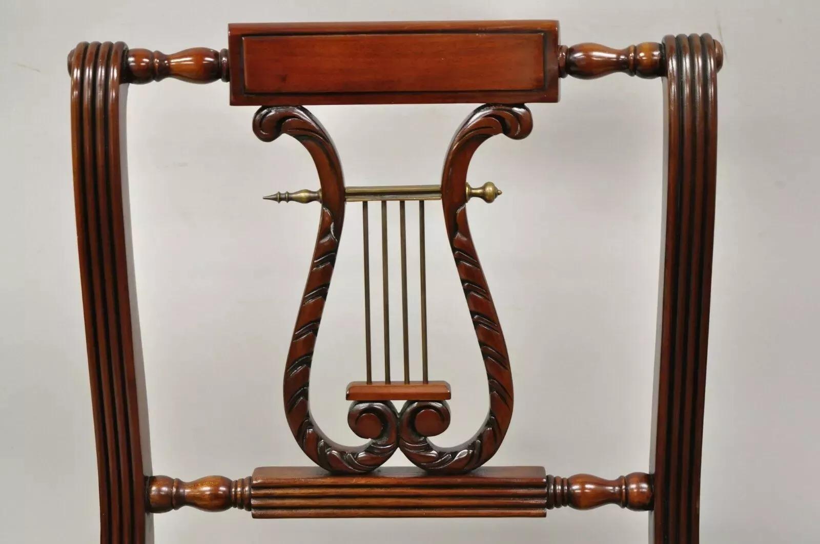 Autre Banc Lyre Regency de la fin du 20e siècle, Duncan Phyfe, style Empire, pieds en pattes de crin et laiton en vente