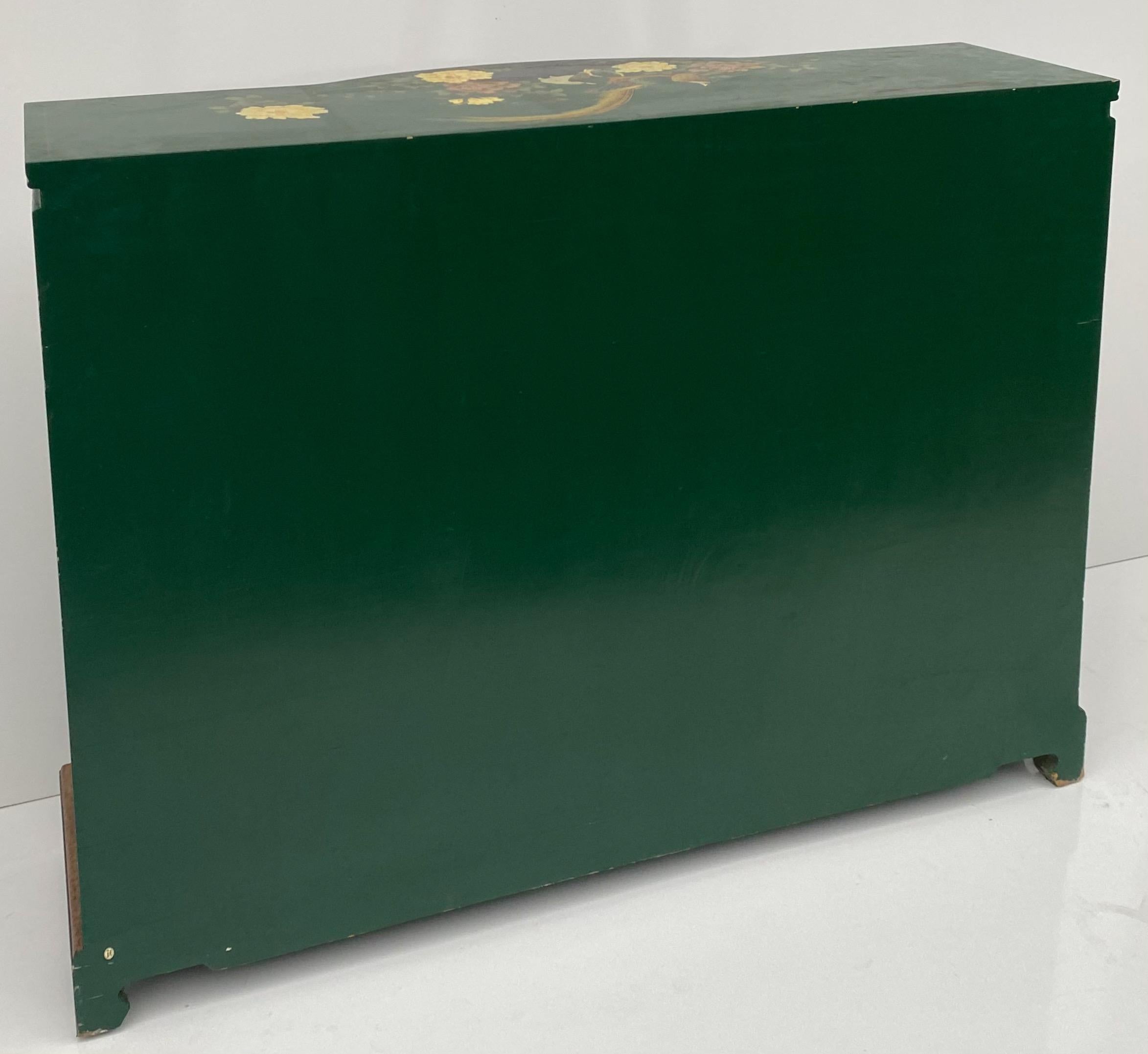 Late 20th C. Green Lacquered Chinoiserie Chippendale Style Sideboard / Credenza In Good Condition In Kennesaw, GA