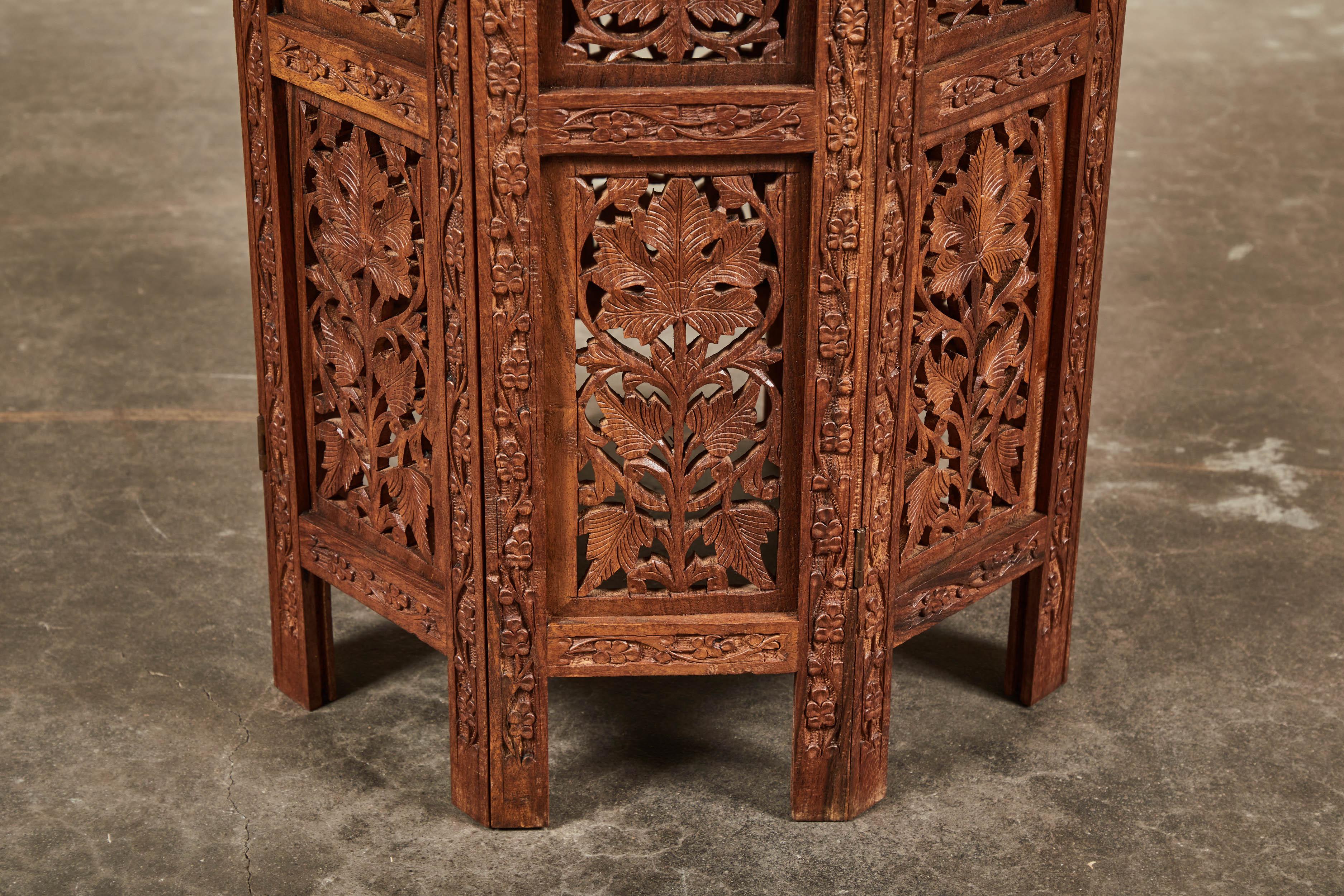 Anglo-Indian Late 20th Century Indian Carved Side Table