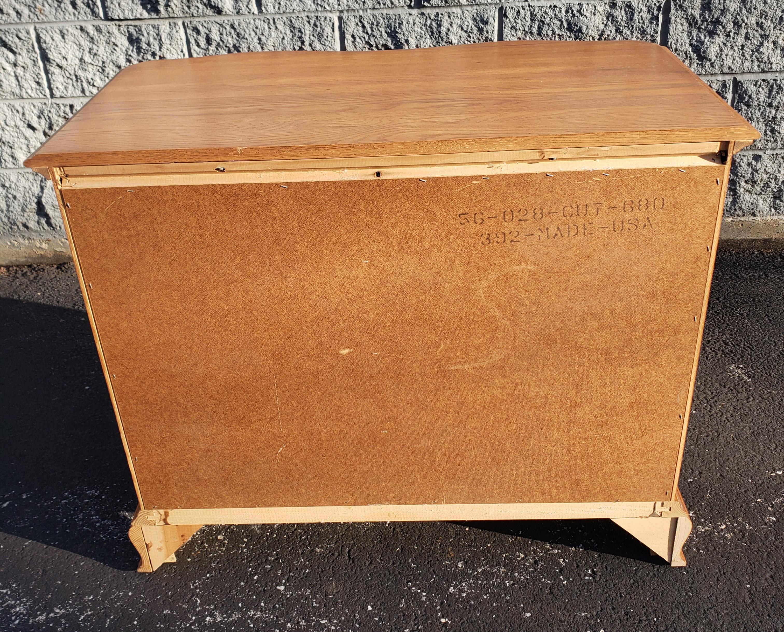 Late 20th C. Kincaid Chippendale Solid Oak Chest of Drawers For Sale 4