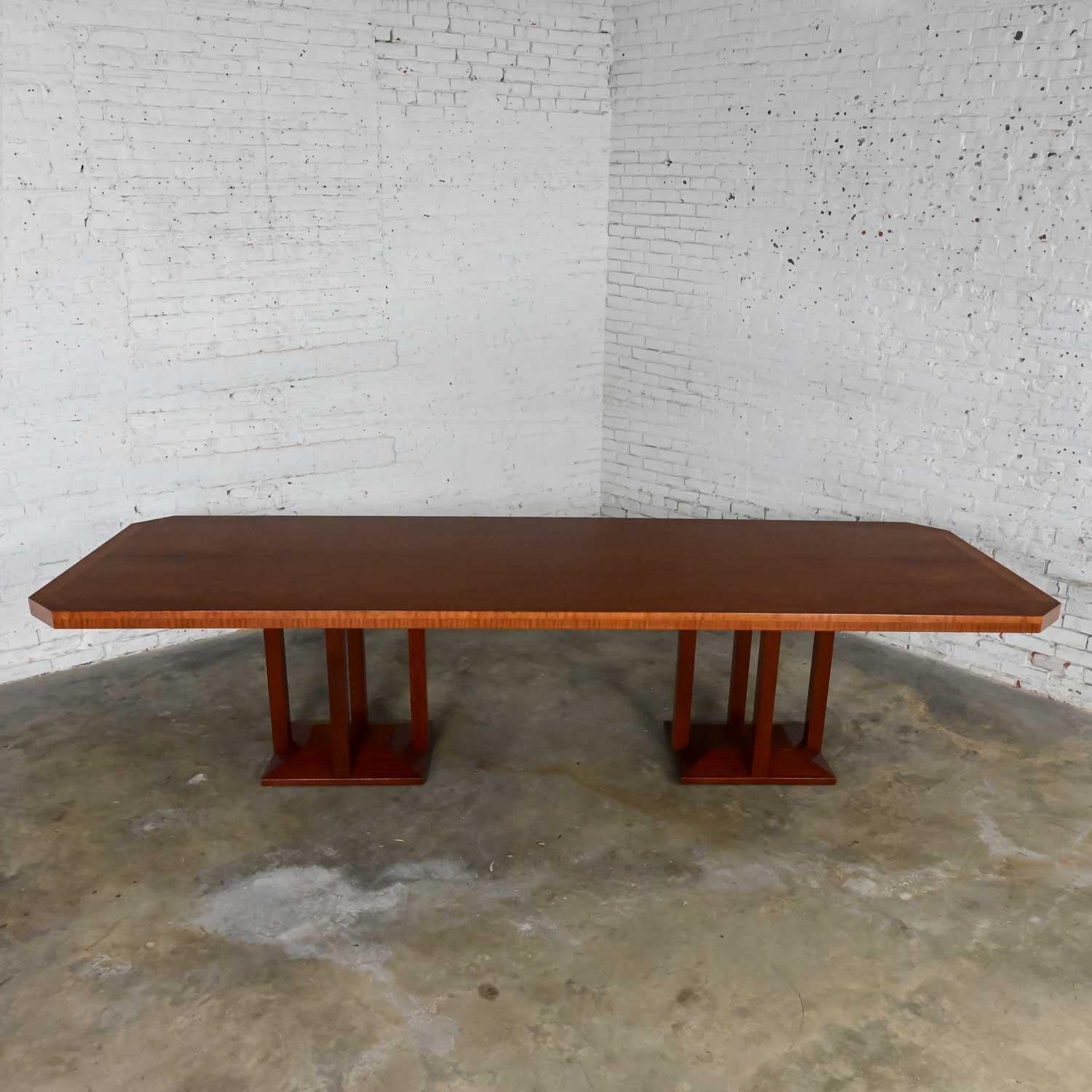 Acajou Fin du 20e siècle Grande table de salle à manger ou de conférence à deux pieds en acajou sur mesure en vente