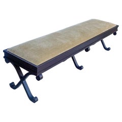 Fin du 20e siècle Banc long de style néoclassique à base en X en velours doré