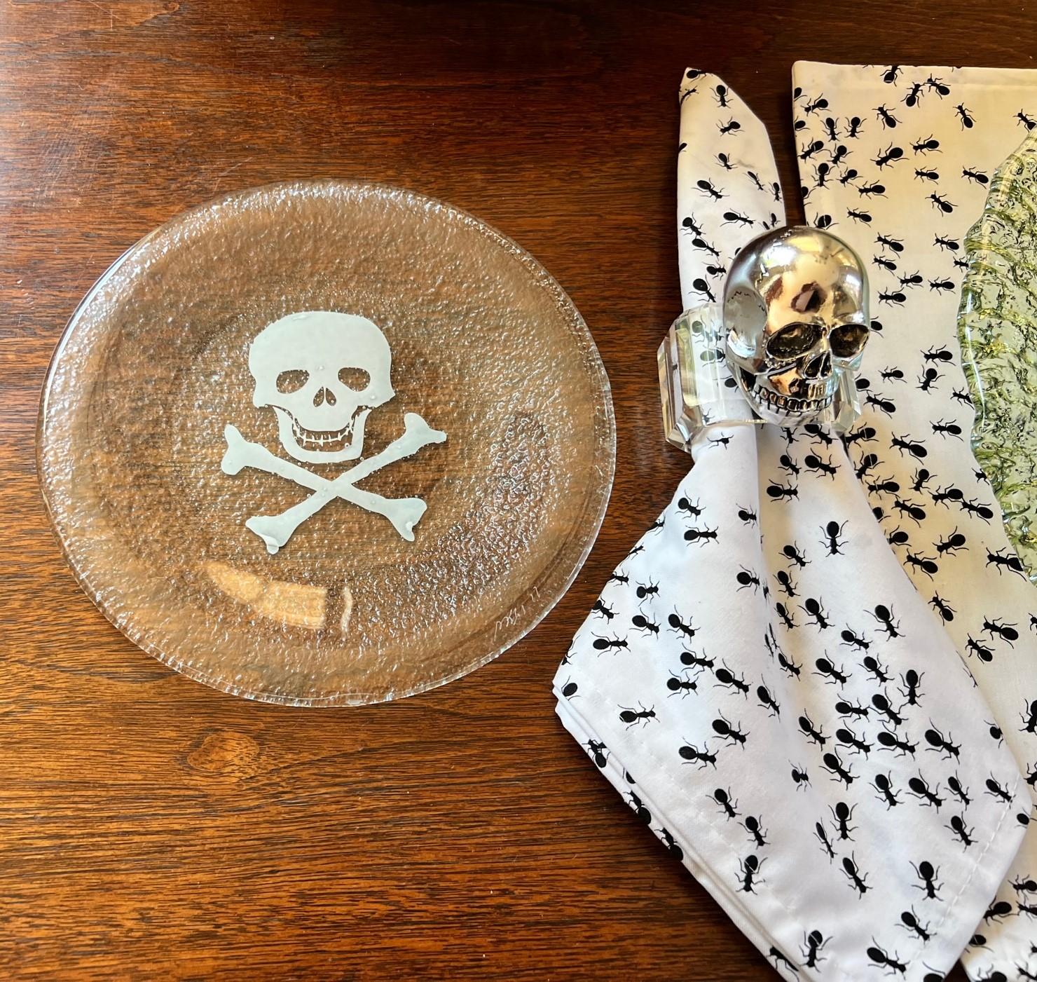 Late 20th C. Set of 8 Seeded Glass Side Plates with White Skull and Crossbones For Sale 1