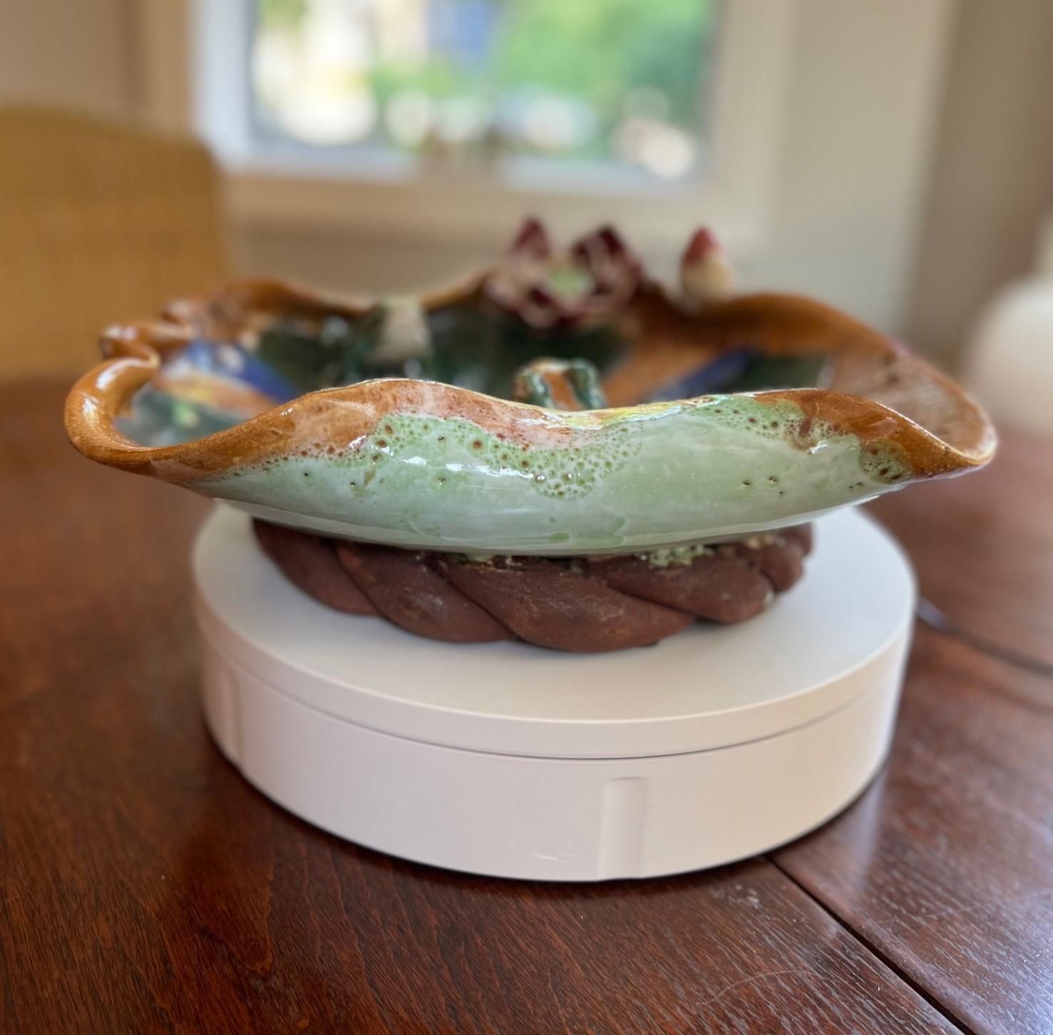 Late 20th C. Unusual Glazed Ceramic - Two Frogs on Large Stylized Lily  Pad For Sale 4