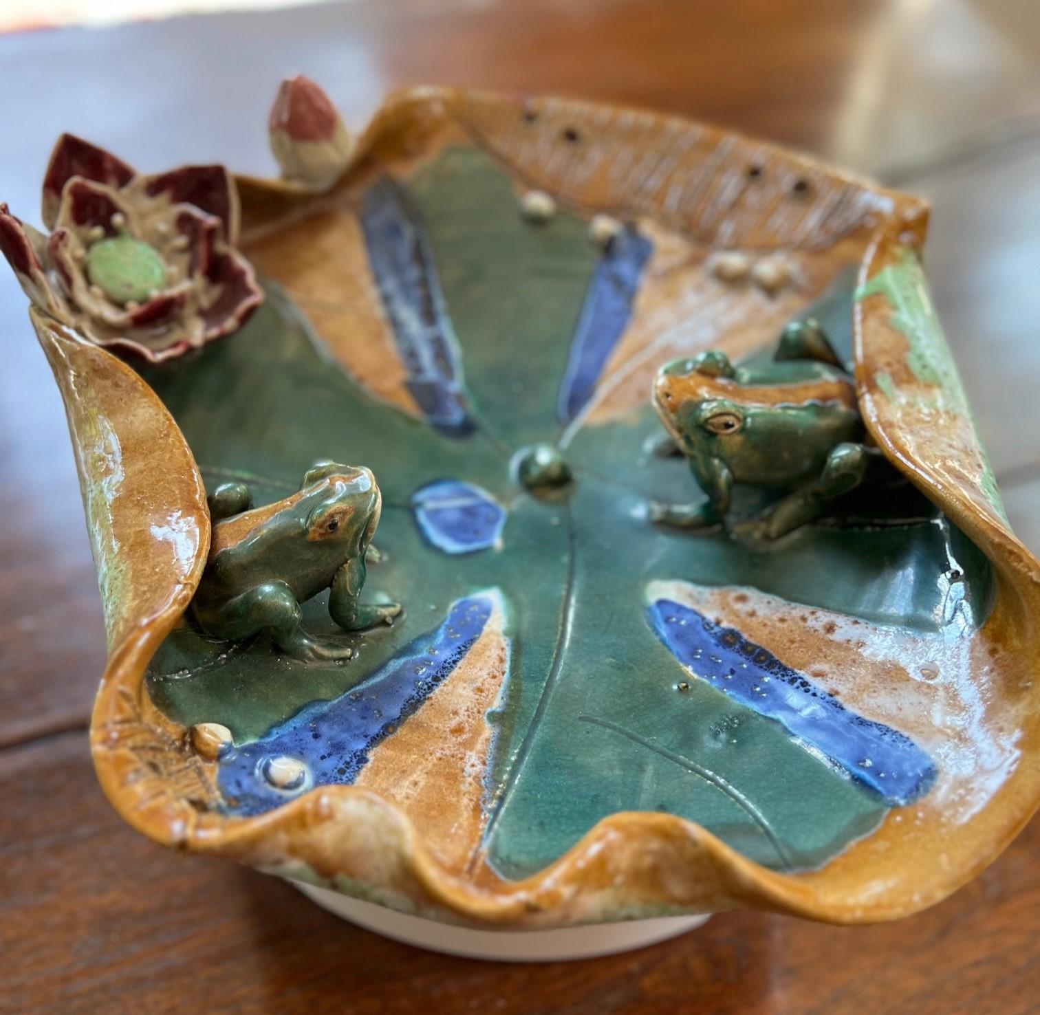 American Late 20th C. Unusual Glazed Ceramic - Two Frogs on Large Stylized Lily  Pad For Sale